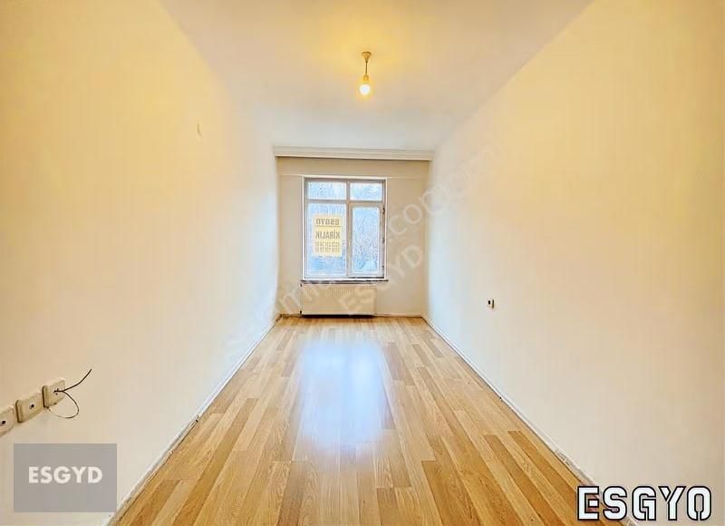 Esgyo'dan Atatürk Cad Üzeri Hava Hast Karşısı Teraslı 2+1 Daire - Görsel 16