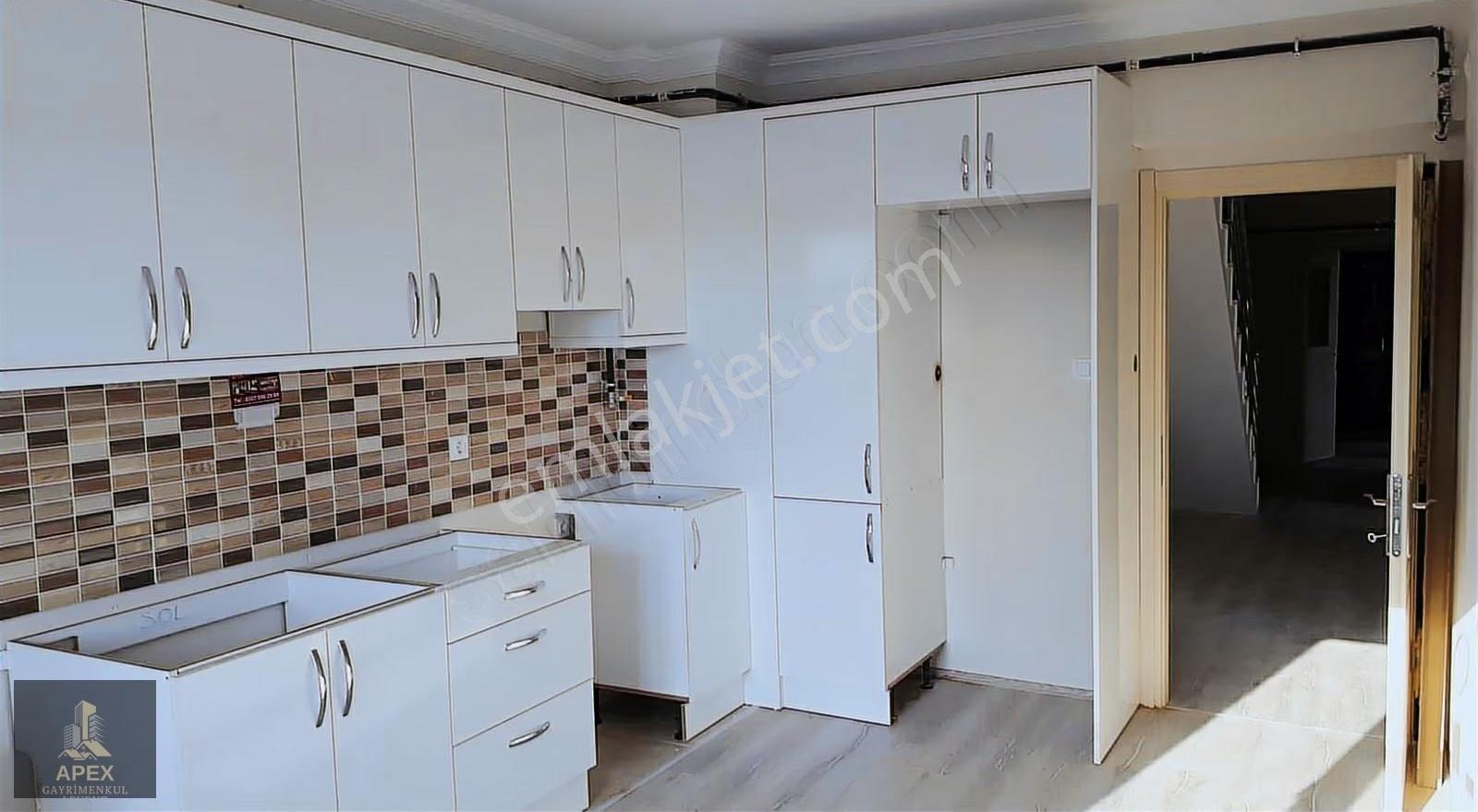 Numune Hastanesi Yakını Asansörlü 5+1 240m2 Dublex Şehir Manzara - Görsel 24