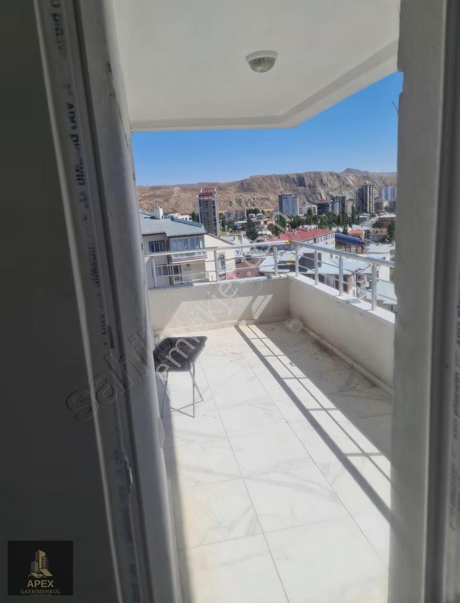 Numune Hastanesi Yakını Asansörlü 5+1 240m2 Dublex Şehir Manzara - Görsel 17