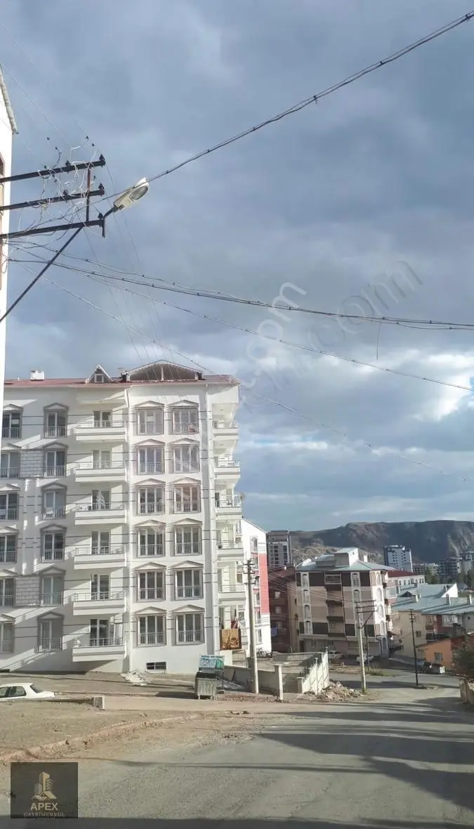 Numune Hastanesi Yakını Asansörlü 5+1 240m2 Dublex Şehir Manzara