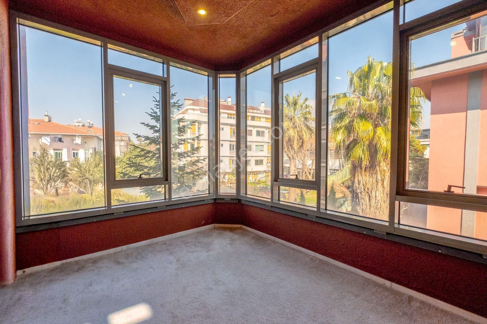 Adakale Bölgesinde Marmaray Yakın 230m² 4+1 Kiralık Daire - Görsel 16