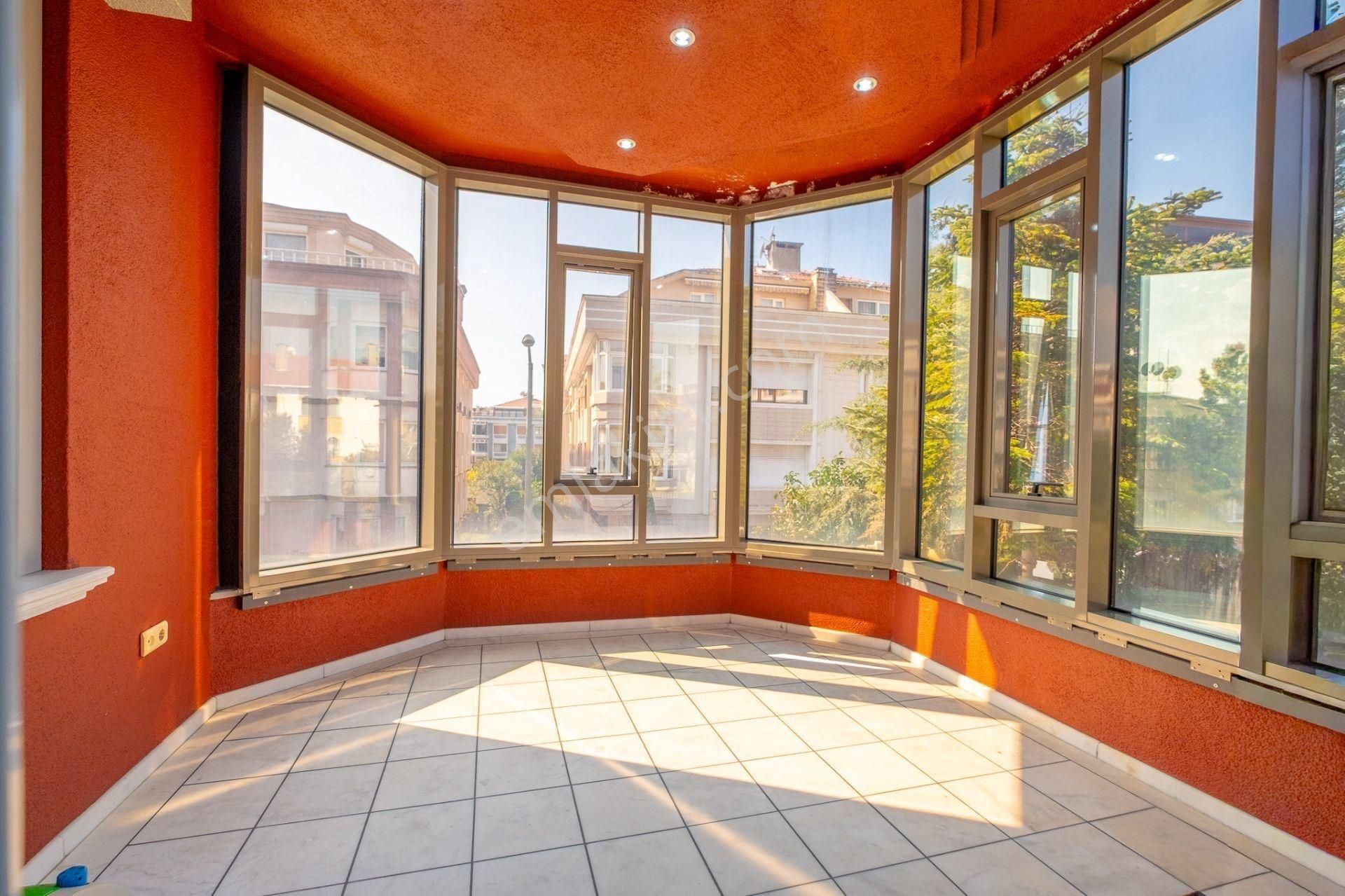 Adakale Bölgesinde Marmaray Yakın 230m² 4+1 Kiralık Daire - Görsel 3