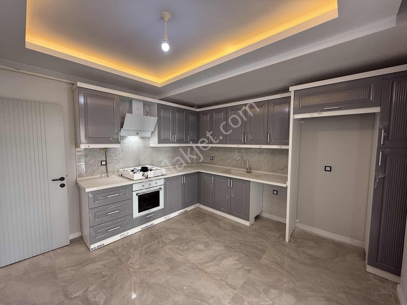 Uygan'dan Yedieylül Mah. 3+1 140m² Ultra Lüx Açık Otoparklı - Görsel 2