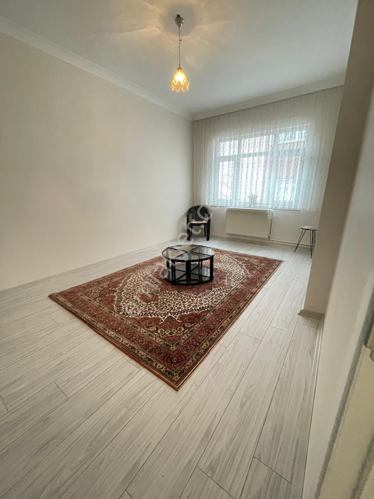 Şehit Hasan Karaca'da Ara Kat Satılık 2+1 Daire - Görsel 3