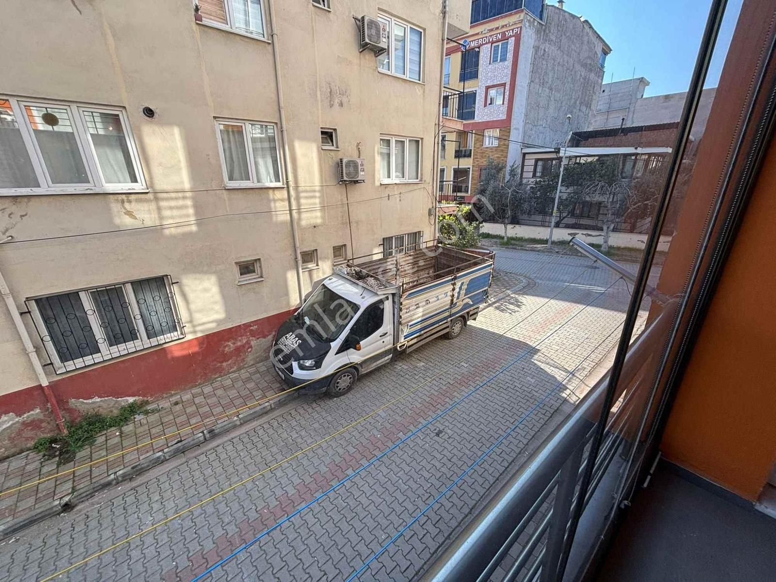 Aydın Merkez Fatih Mahallesi'nde Satılık Otoparklı Asansörlü 2+1 - Görsel 4