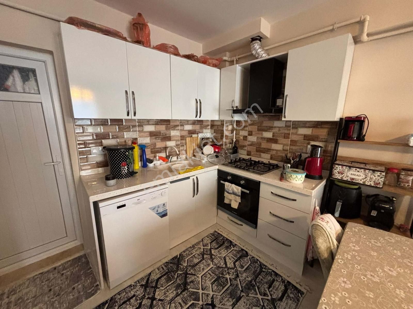 Aydın Merkez Fatih Mahallesi'nde Satılık Otoparklı Asansörlü 2+1 - Görsel 2