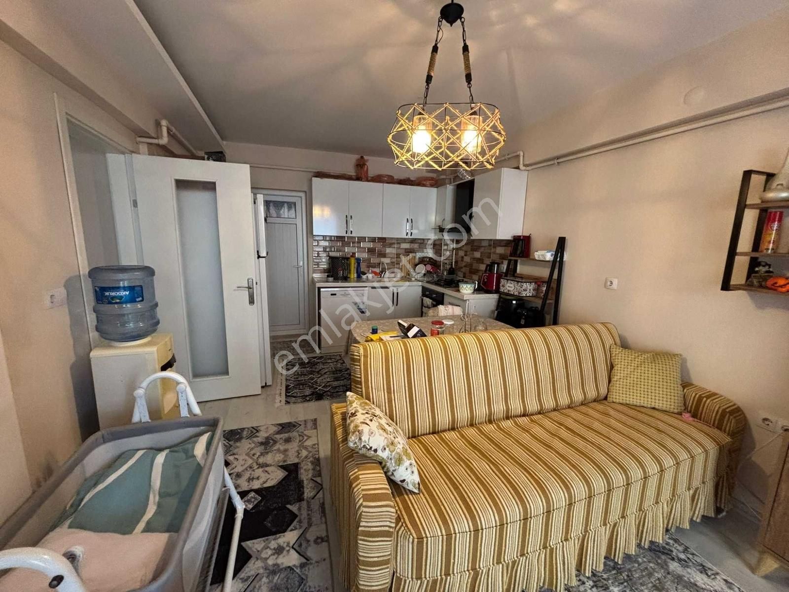 Aydın Merkez Fatih Mahallesi'nde Satılık Otoparklı Asansörlü 2+1 - Görsel 9