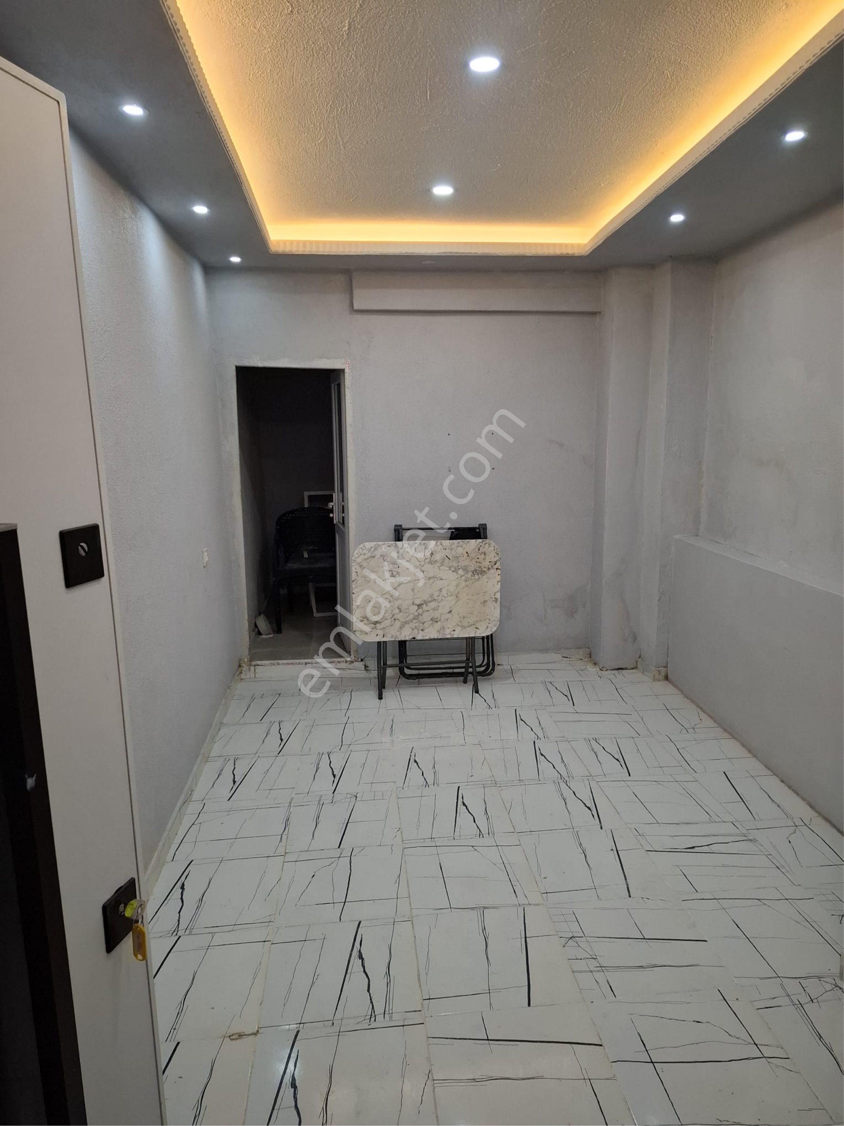 Emir Emlak’dan 1+0 Malofa Yakın Boş Daire - Görsel 3