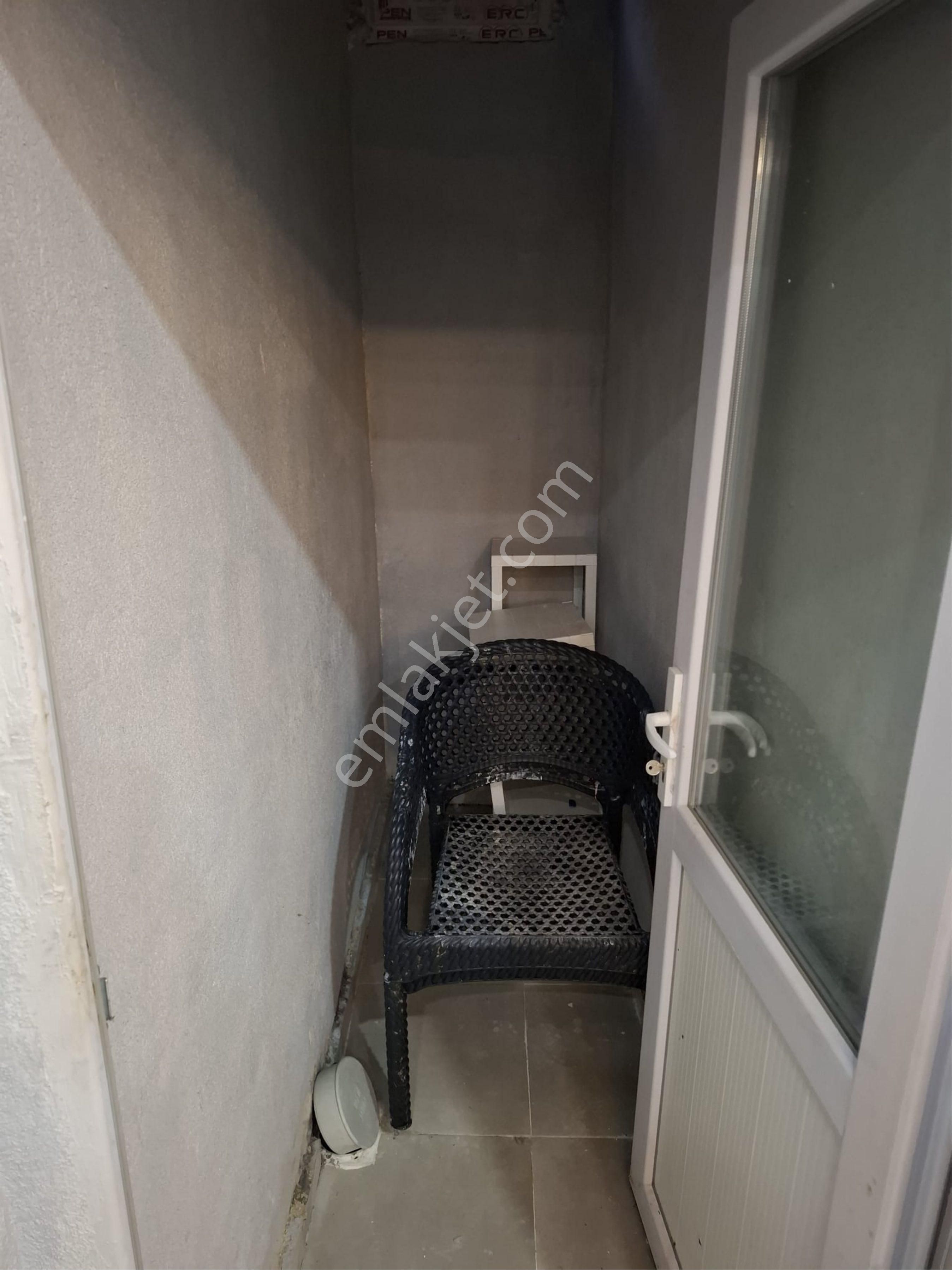 Emir Emlak’dan 1+0 Malofa Yakın Boş Daire - Görsel 4