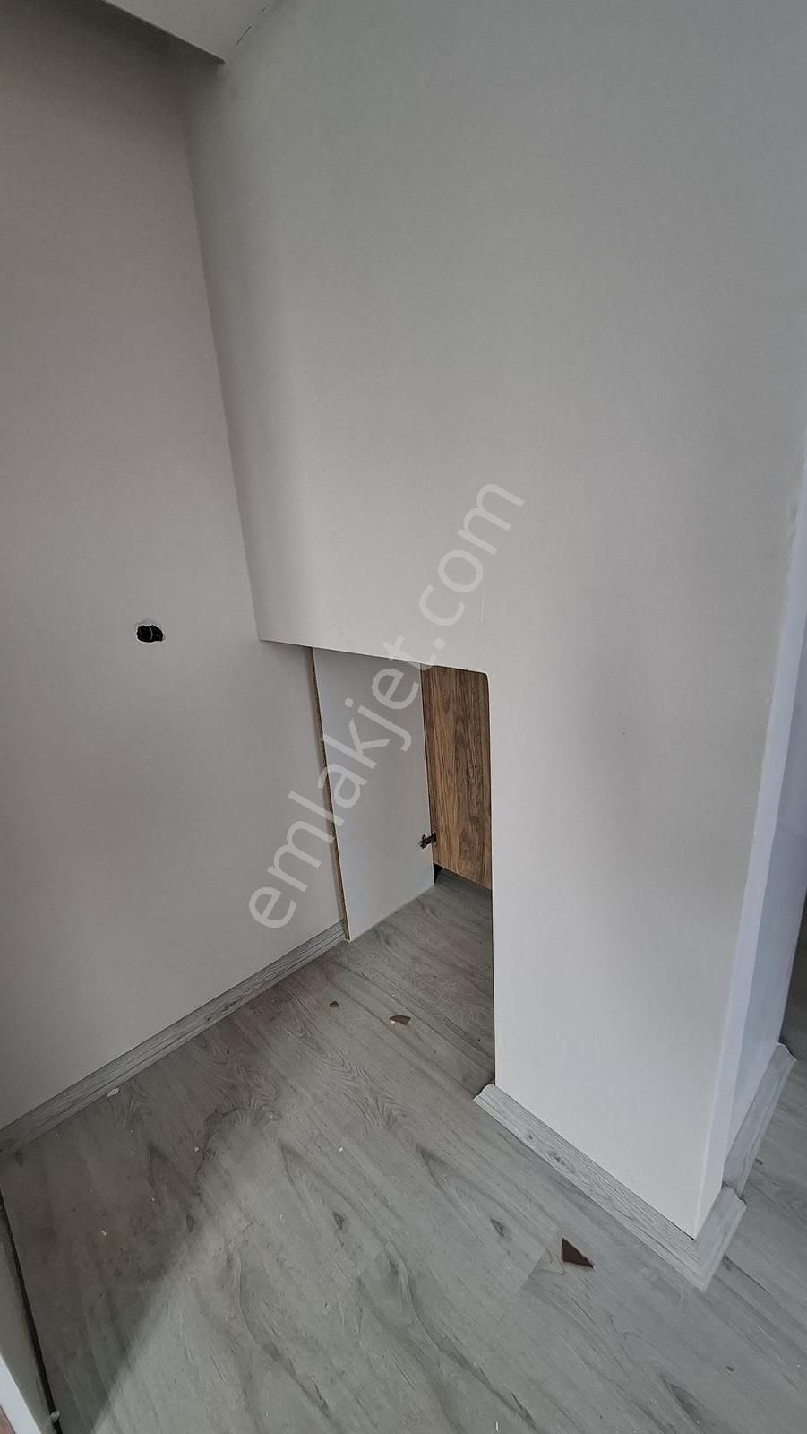 Adana Sarıçam Gültepe Mah.de Satılık 1+1 Daire - Görsel 8