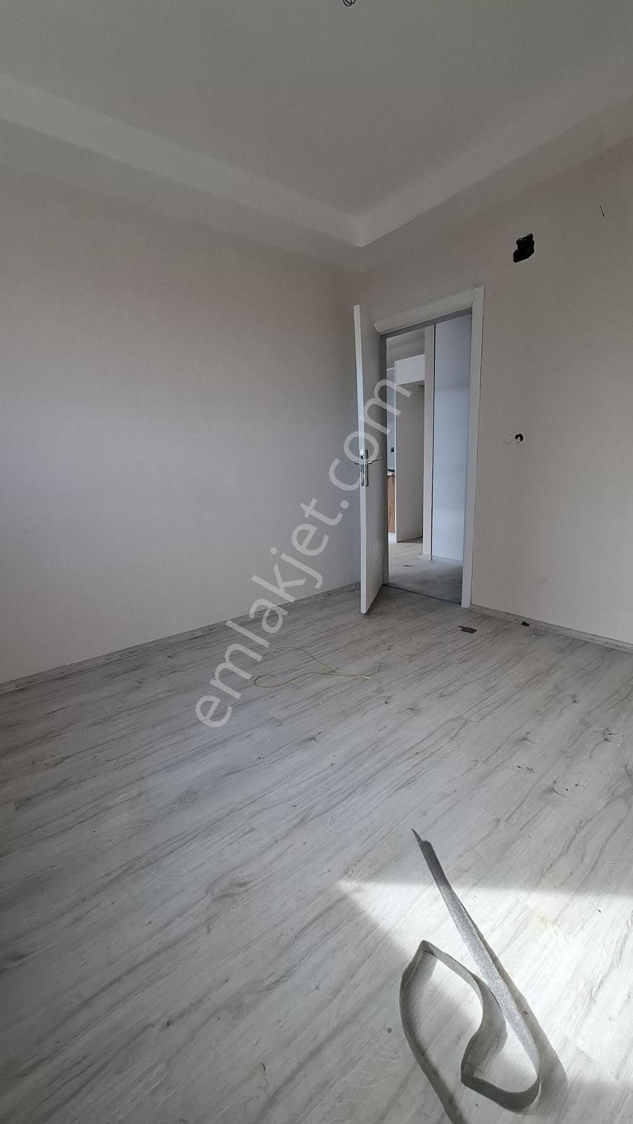 Adana Sarıçam Gültepe Mah.de Satılık 1+1 Daire - Görsel 6