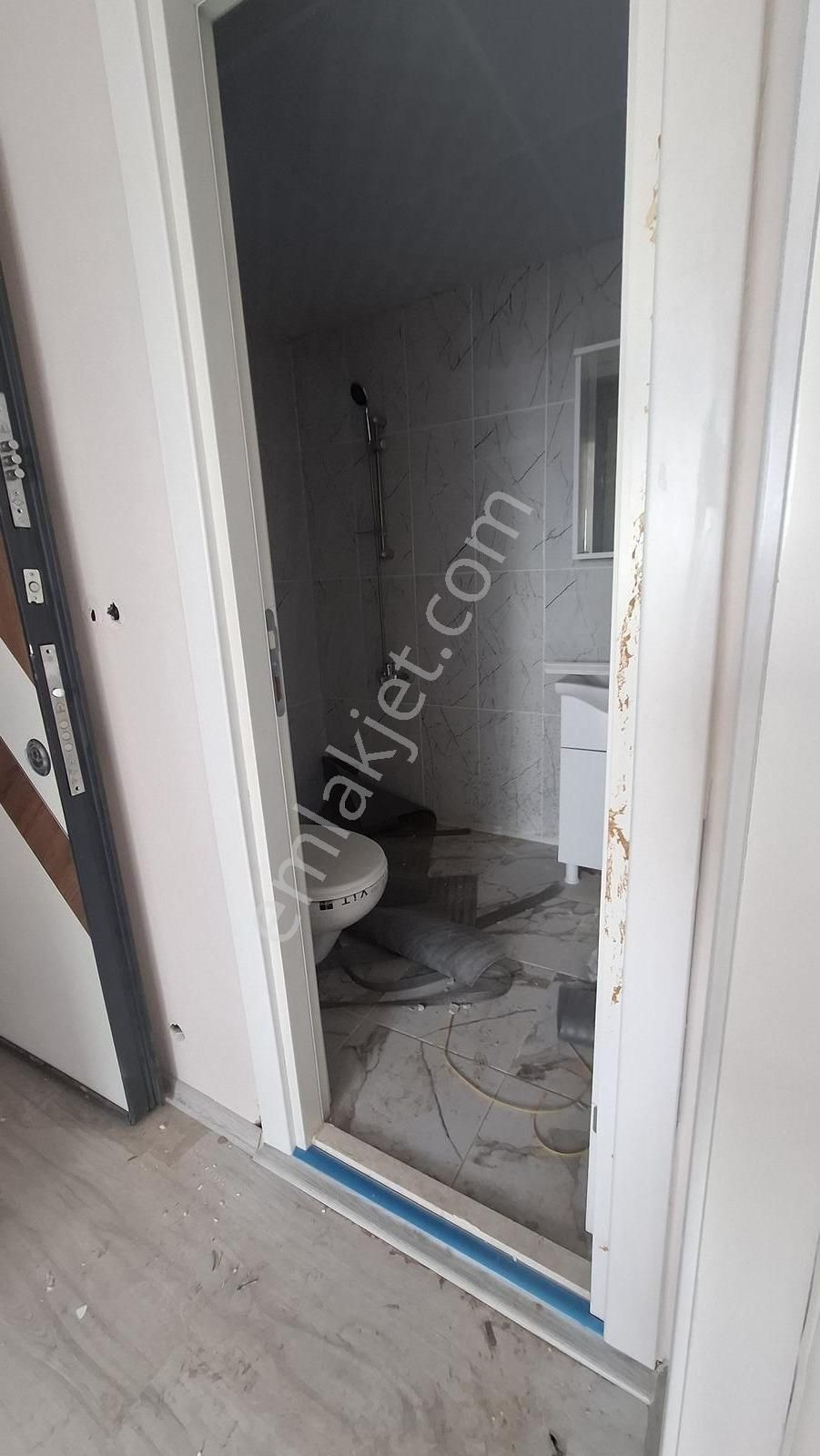 Adana Sarıçam Gültepe Mah.de Satılık 1+1 Daire - Görsel 7