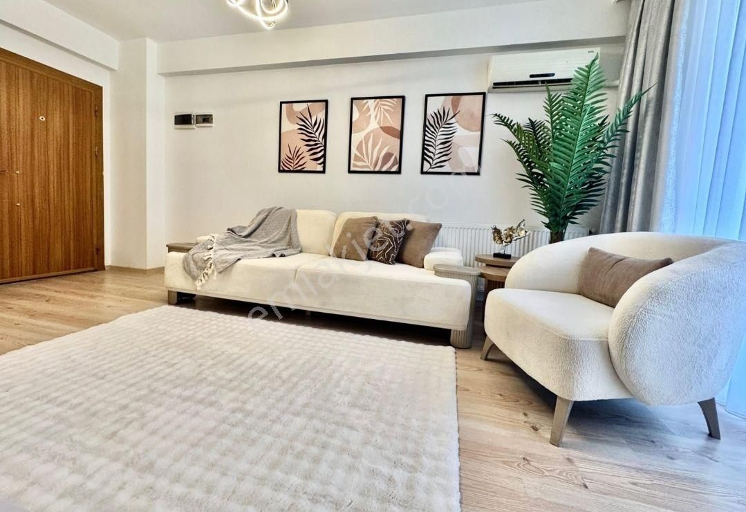 Çıtır Fırın Yanı Geniş 1+1 Balkonlu Suıt Daire - Görsel 2