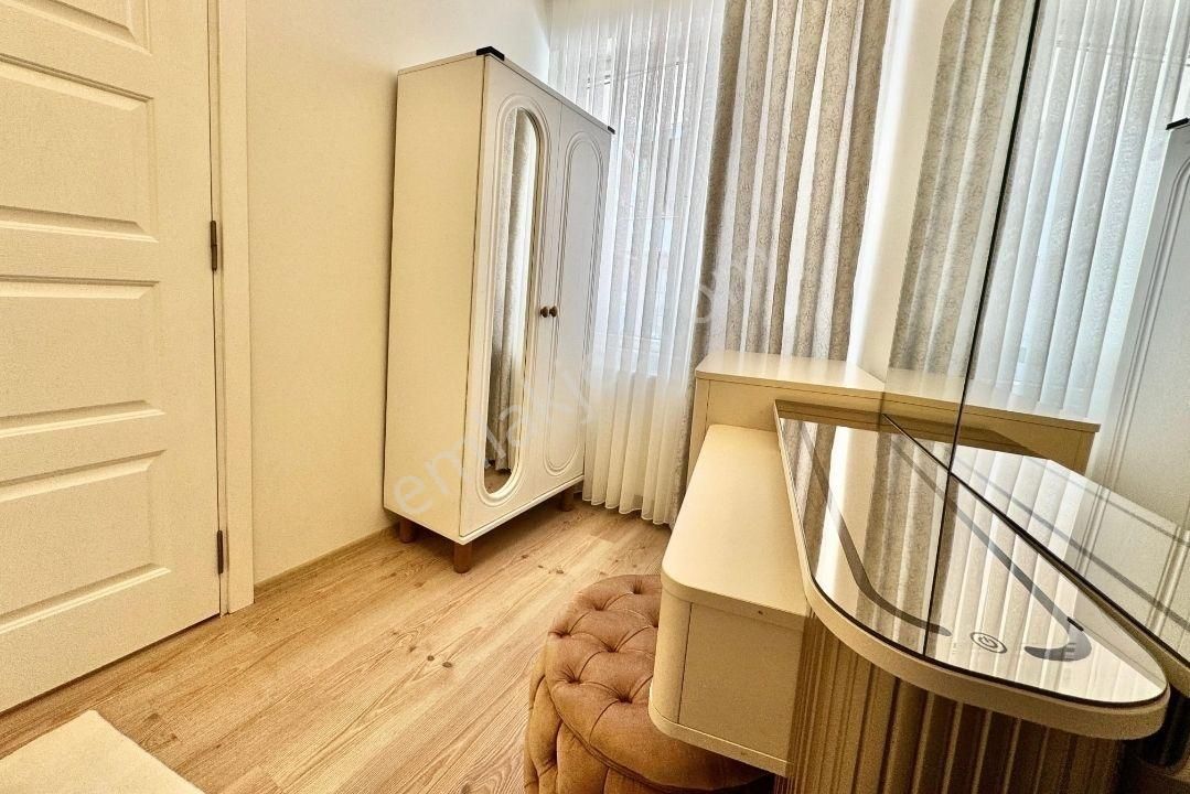 Çıtır Fırın Yanı Geniş 1+1 Balkonlu Suıt Daire - Görsel 10