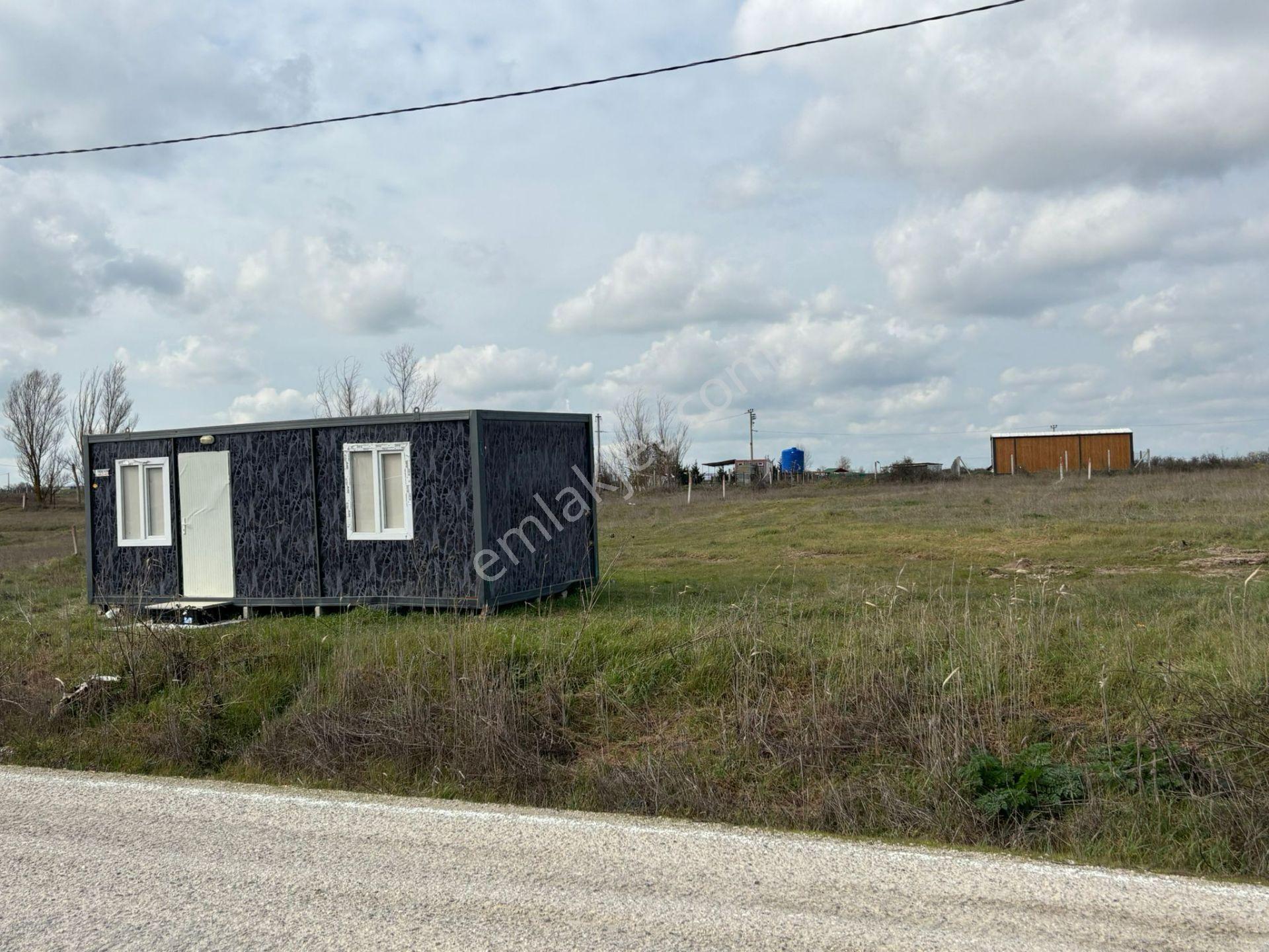 Güven'den Saray'da 300m² İmarlı Tek Tapu Yola Cephe Arsa !!!!!!! - Görsel 32