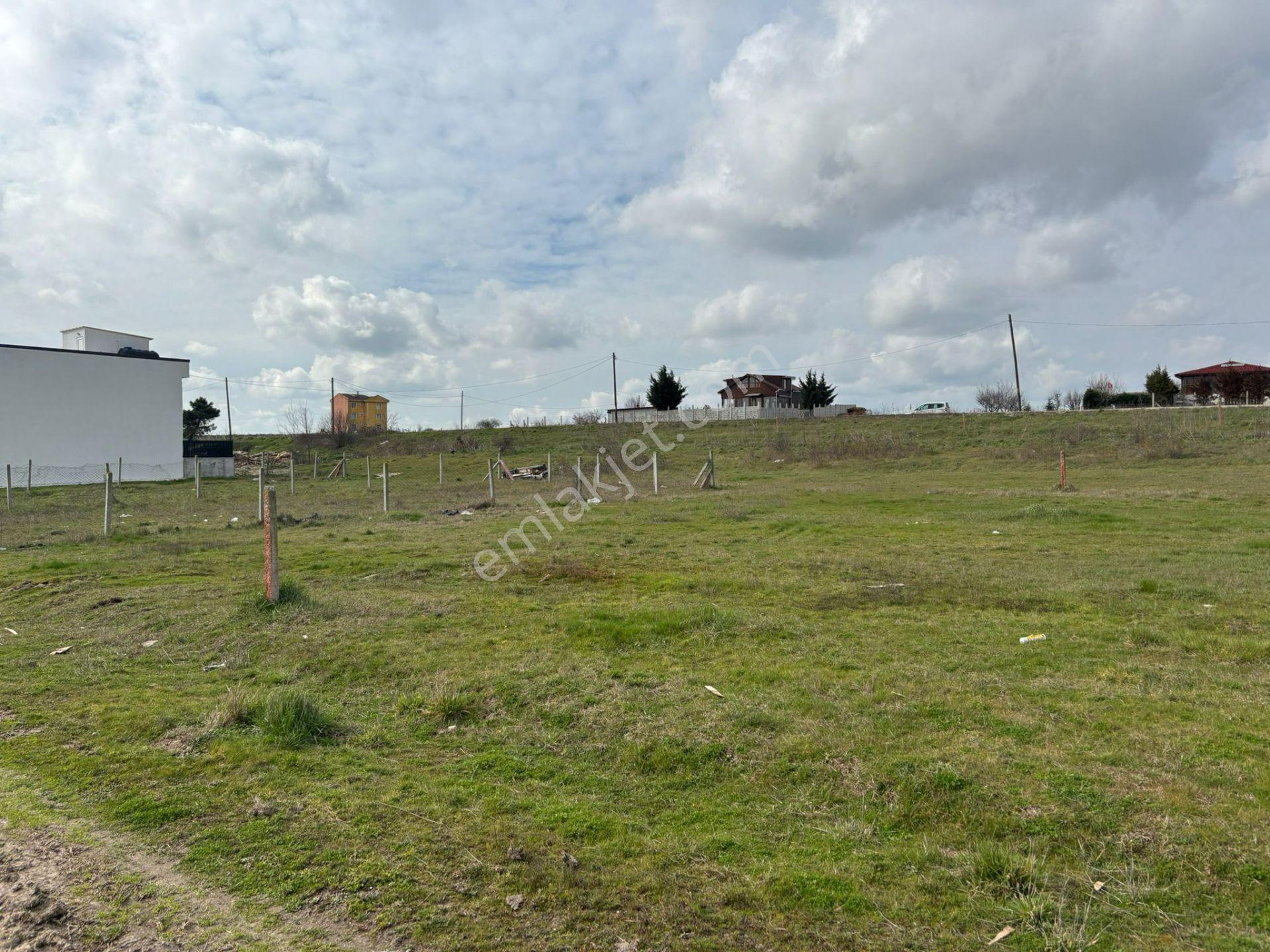 Güven'den Saray'da 300m² İmarlı Tek Tapu Yola Cephe Arsa !!!!!!! - Görsel 21