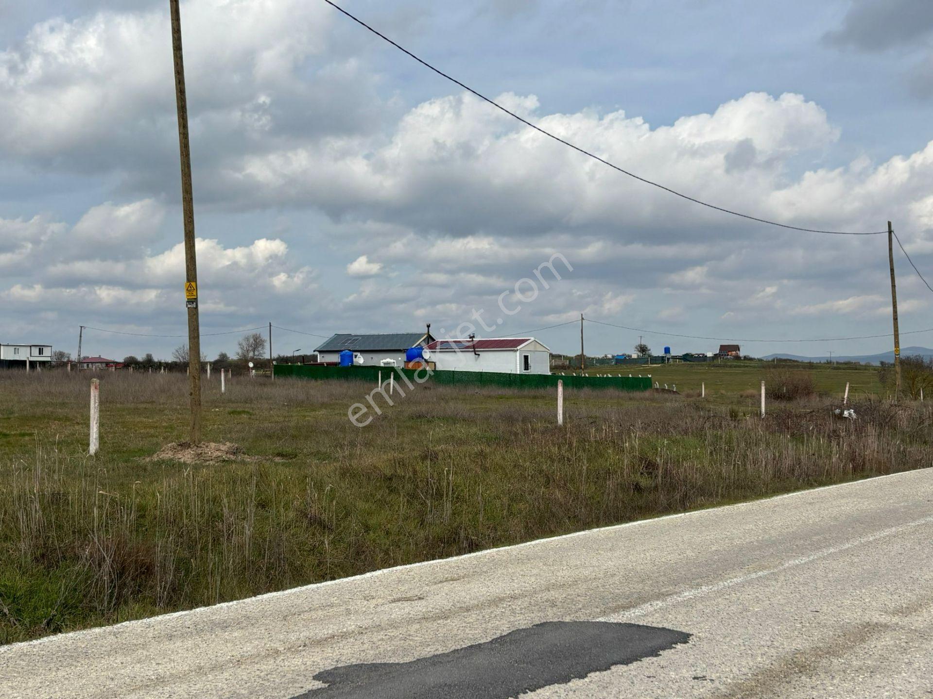 Güven'den Saray'da 300m² İmarlı Tek Tapu Yola Cephe Arsa !!!!!!! - Görsel 34