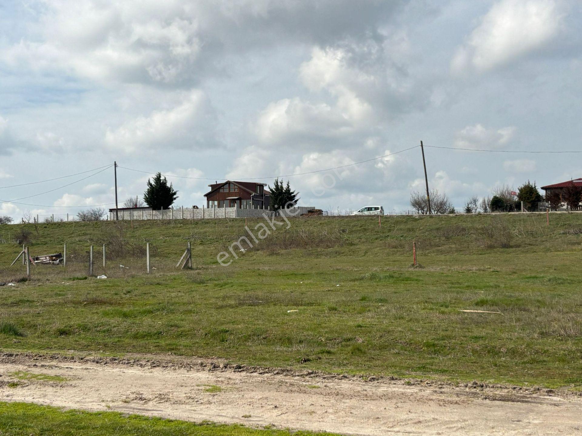 Güven'den Saray'da 300m² İmarlı Tek Tapu Yola Cephe Arsa !!!!!!! - Görsel 18