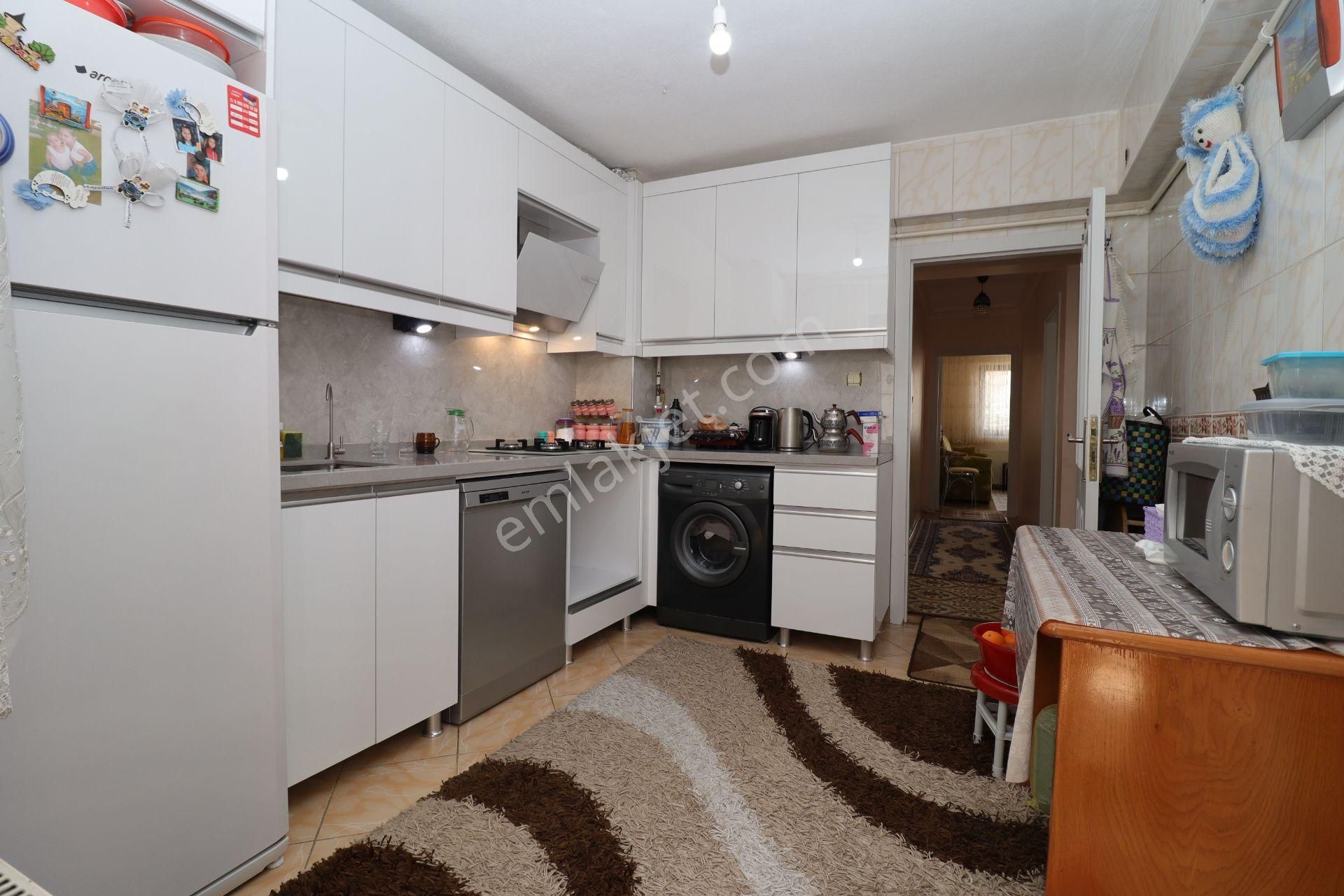 Eryaman Yht/a Lıfe Hstn Yakını Ön Cephe 1.ara Katta 3+1 Daire - Görsel 2