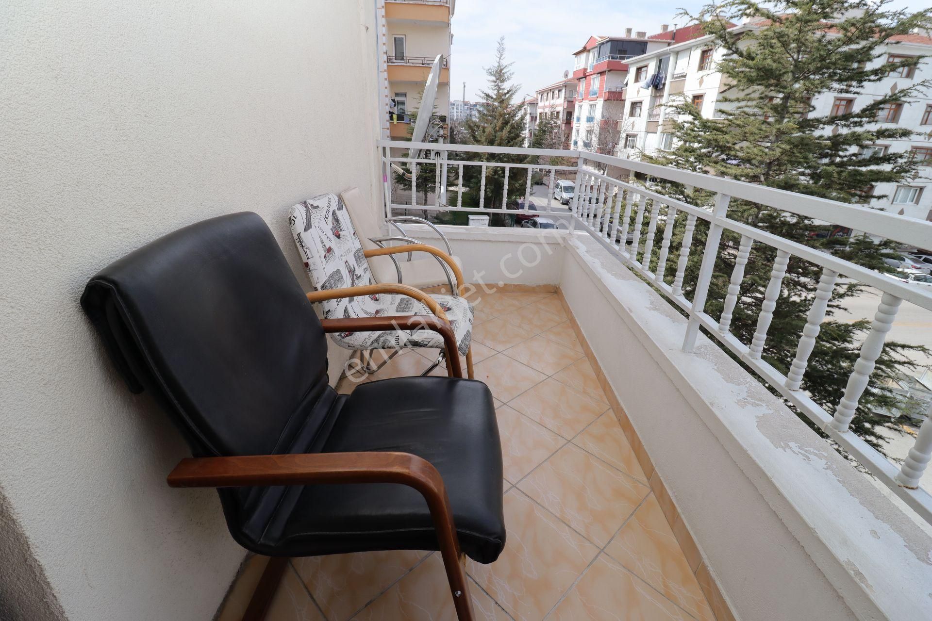 Eryaman Yht/a Lıfe Hstn Yakını Ön Cephe 1.ara Katta 3+1 Daire - Görsel 20