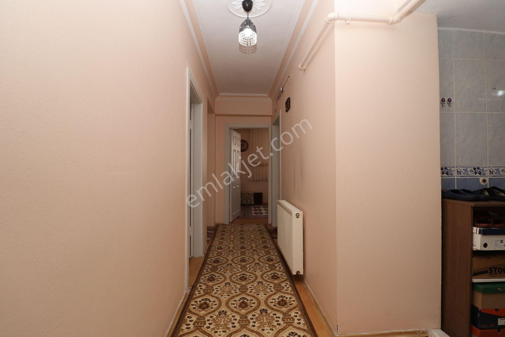 Eryaman Yht/a Lıfe Hstn Yakını Ön Cephe 1.ara Katta 3+1 Daire - Görsel 12