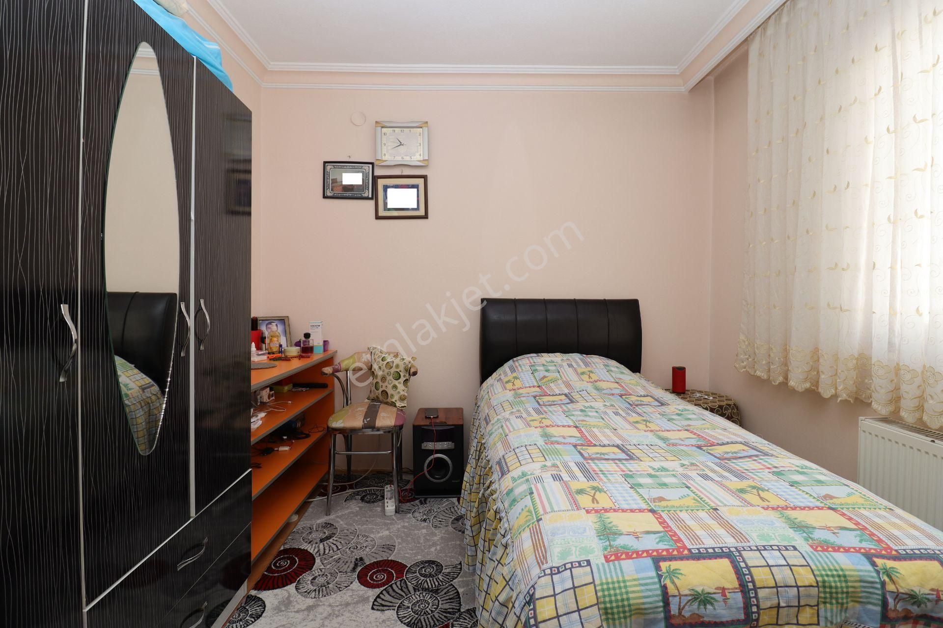 Eryaman Yht/a Lıfe Hstn Yakını Ön Cephe 1.ara Katta 3+1 Daire - Görsel 13