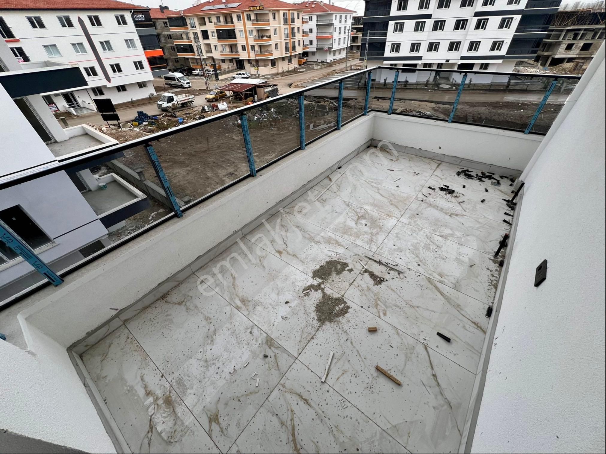 Yenikent Fevzi Çakmak Mah. Ara Kat Oturuma Hazır Sıfır Daireler. - Görsel 33