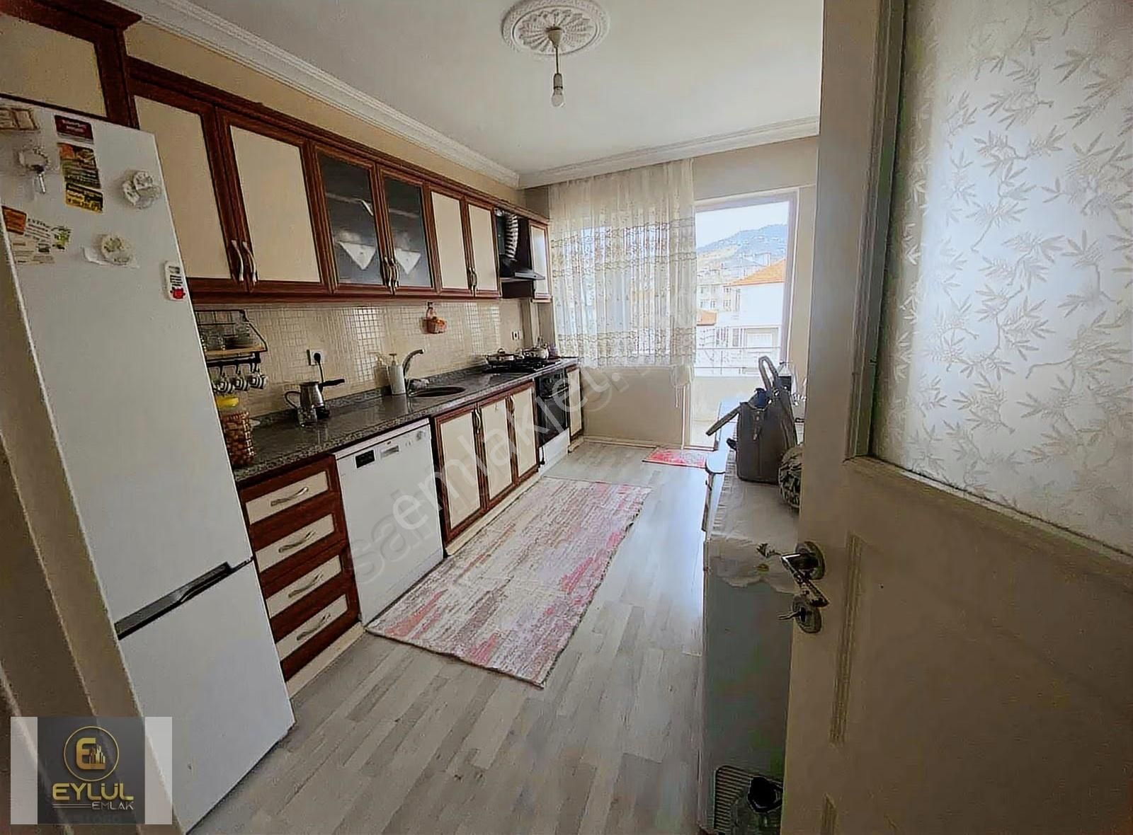 Balıkesir Edremit Satılık 2+1 Daire - Görsel 3