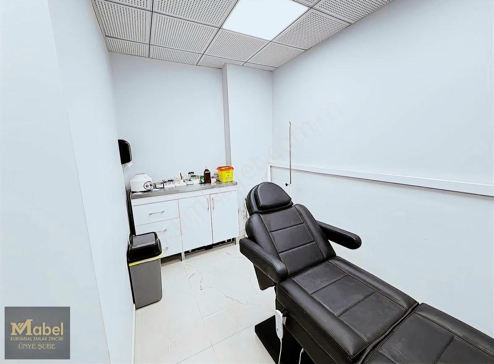 Bölgenin En Kapsamlı Ve Modrn Doğum Kliniği Ve Güzellik Salonu - Görsel 20