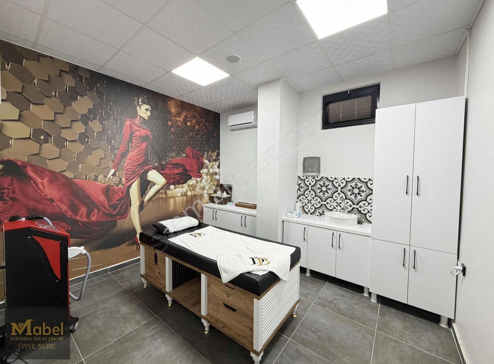Bölgenin En Kapsamlı Ve Modrn Doğum Kliniği Ve Güzellik Salonu - Görsel 10