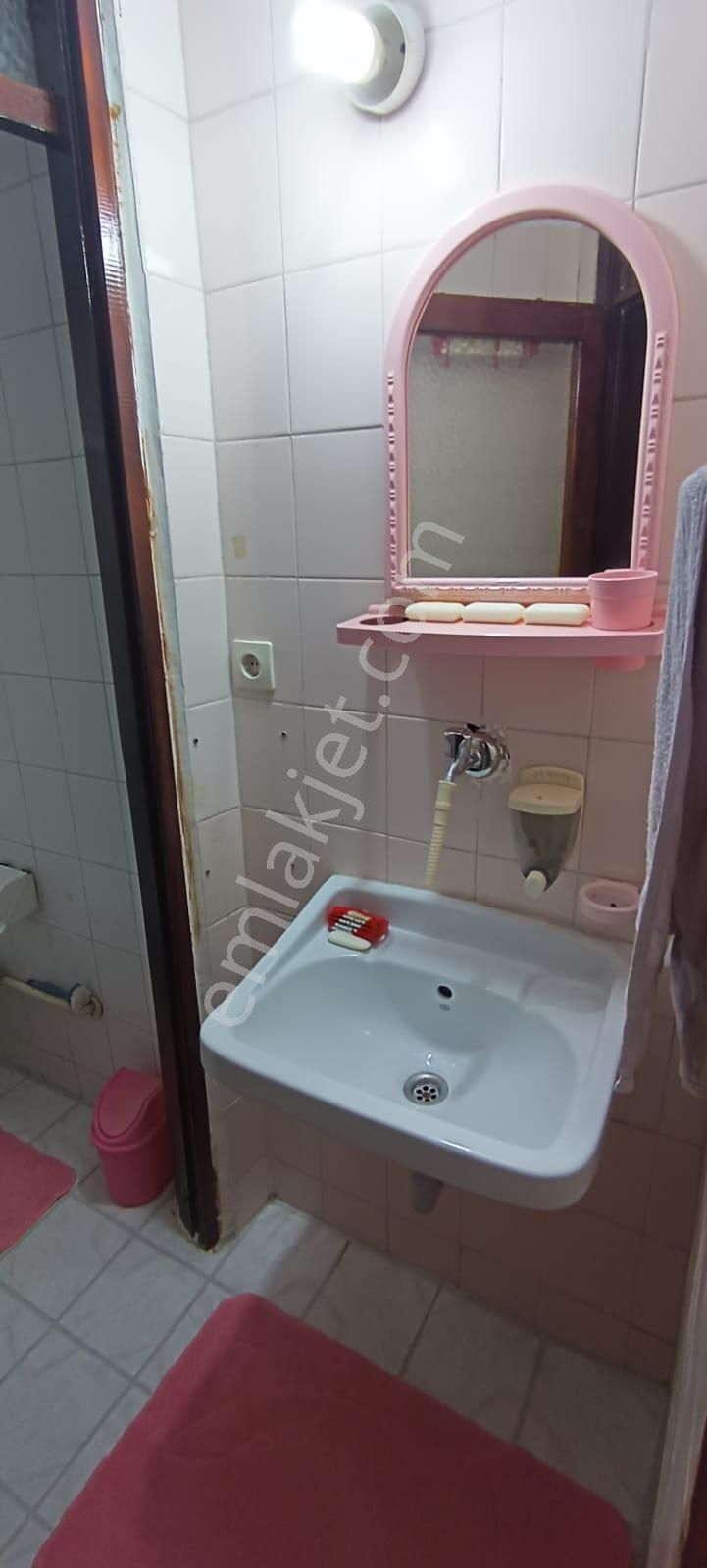 Ender Uysal Gayrimenkulden Mehmetçik Mahallesin De 3+1 Kiralık Balkonlu Daire. - Görsel 14