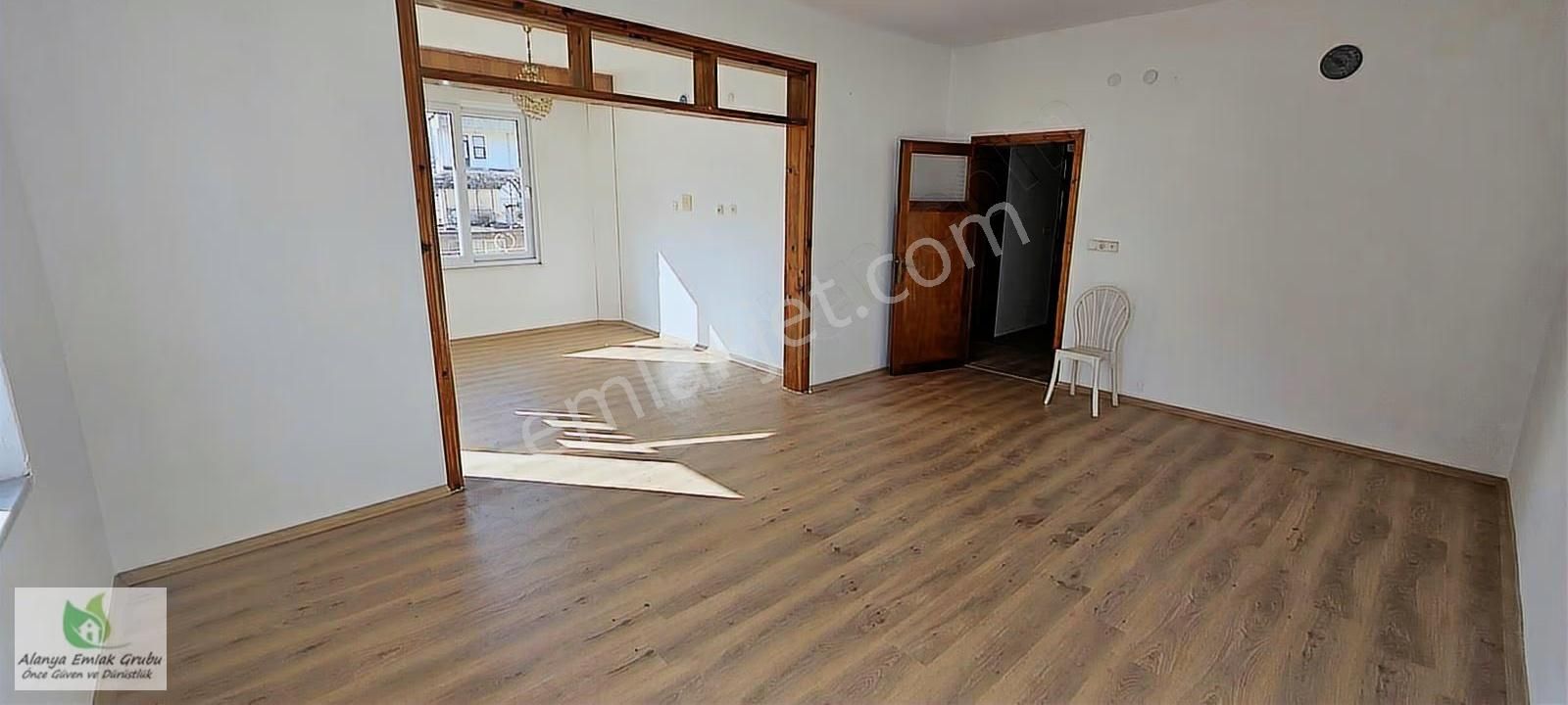 3+1 130m2 Asansör Yok 4.kat.hacet Mh.nüfus Dairesi 100 M.mesafe