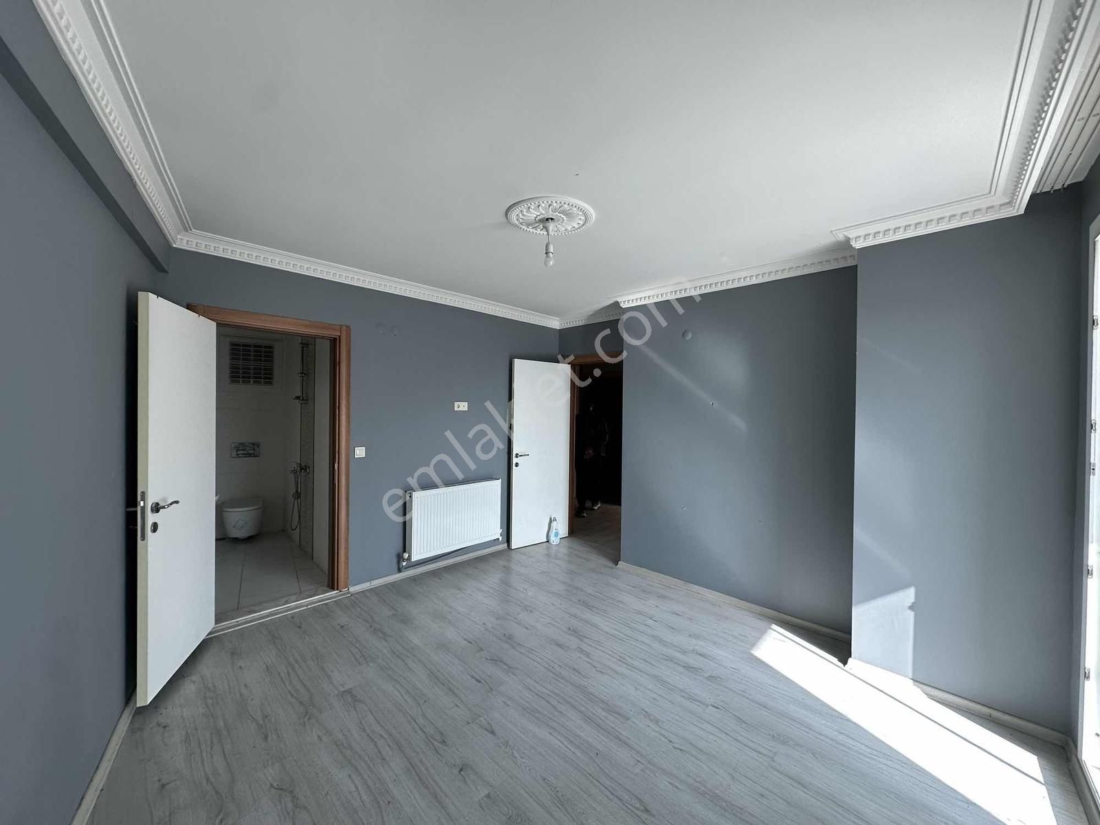 Öz-er Gayrimenkul'den Barışmanço Caddesinde 3+1 Kiralık Daire - Görsel 15