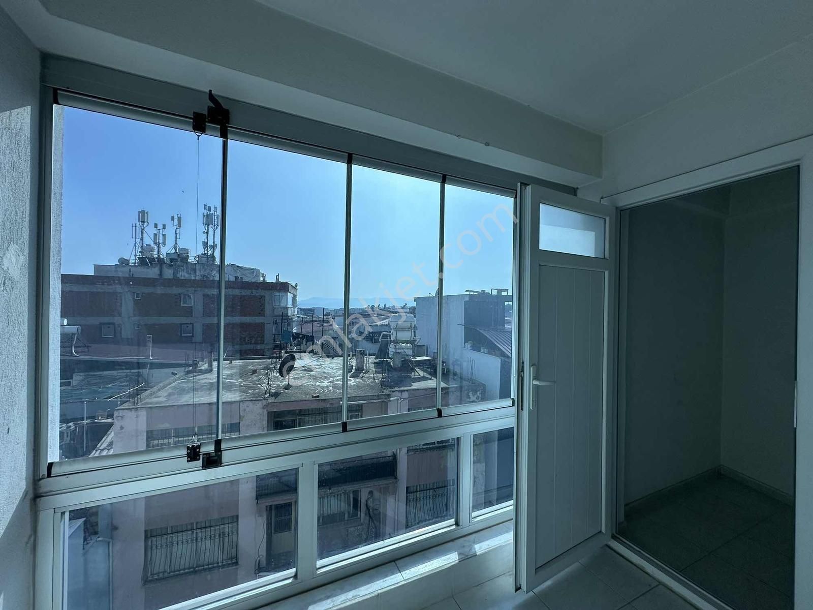 Öz-er Gayrimenkul'den Barışmanço Caddesinde 3+1 Kiralık Daire - Görsel 24