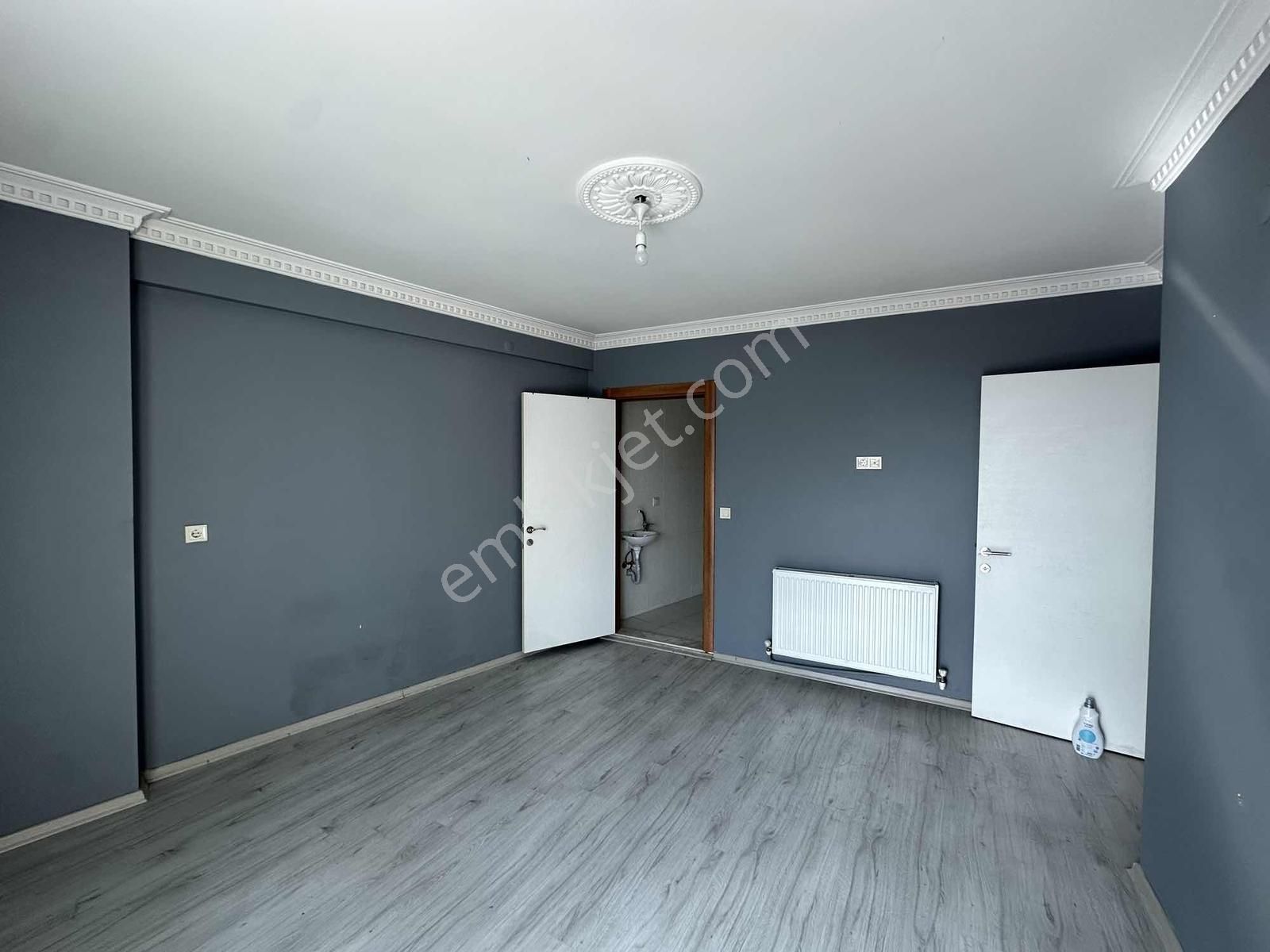 Öz-er Gayrimenkul'den Barışmanço Caddesinde 3+1 Kiralık Daire - Görsel 25