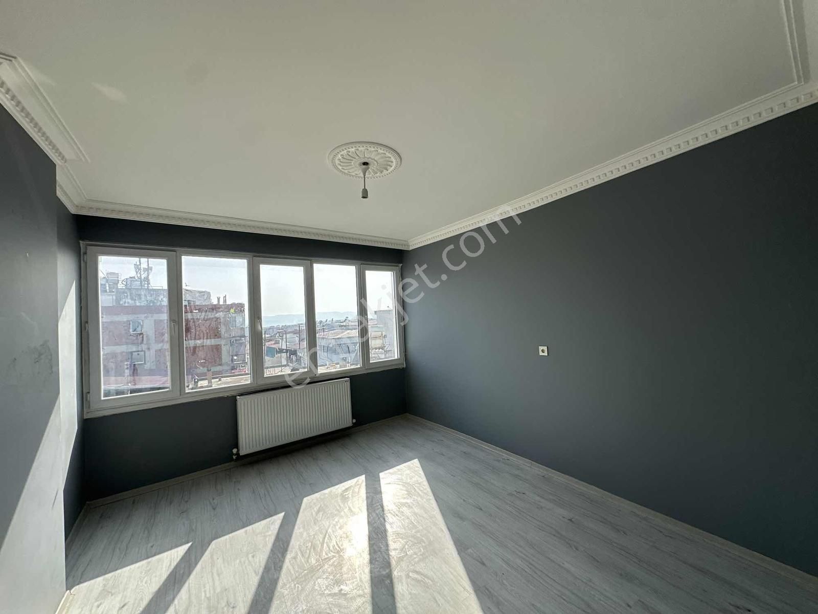 Öz-er Gayrimenkul'den Barışmanço Caddesinde 3+1 Kiralık Daire - Görsel 20