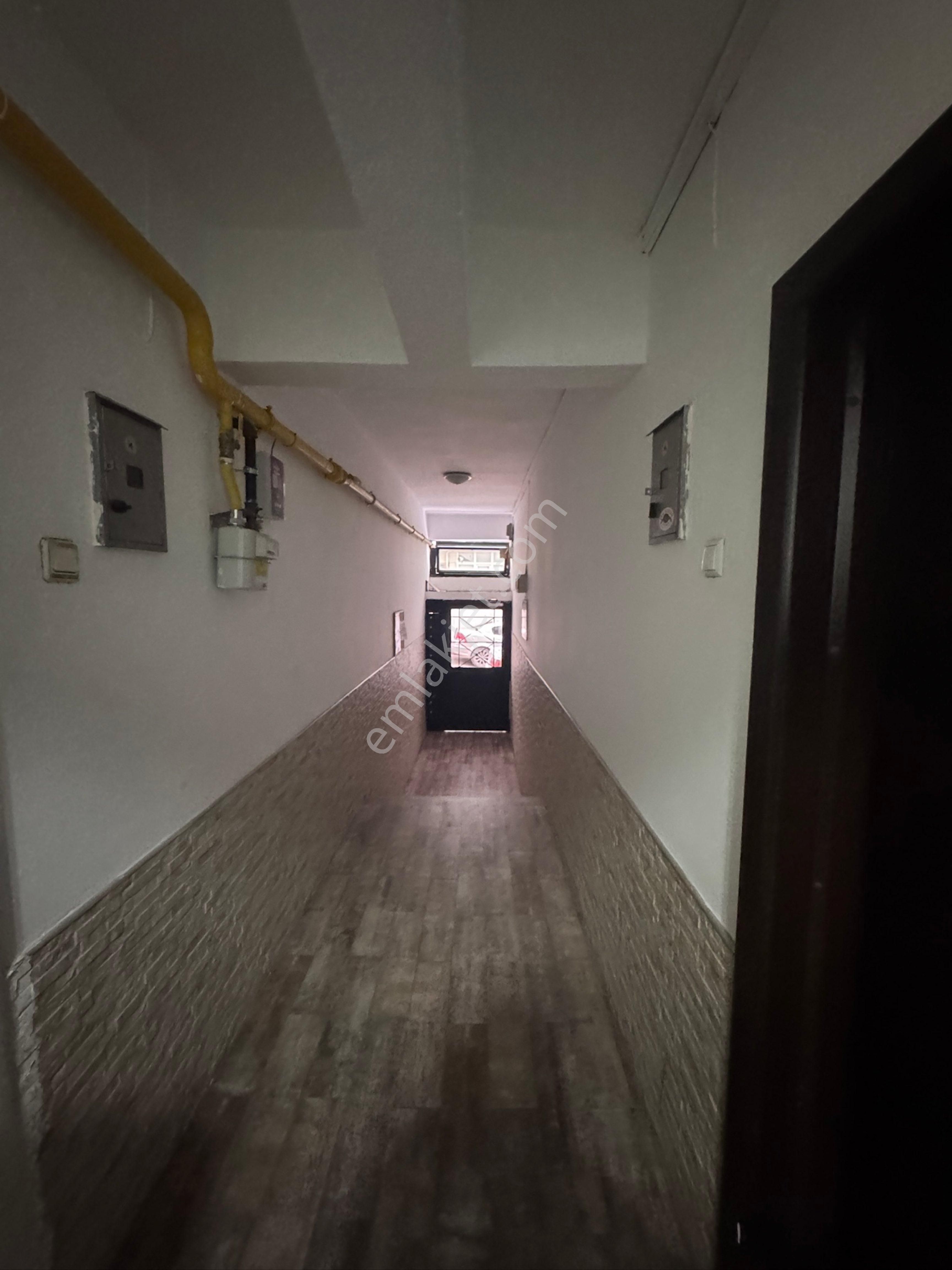 İlkadım Bölgesi Fırsat 3+1 Satılık Daire - Görsel 2