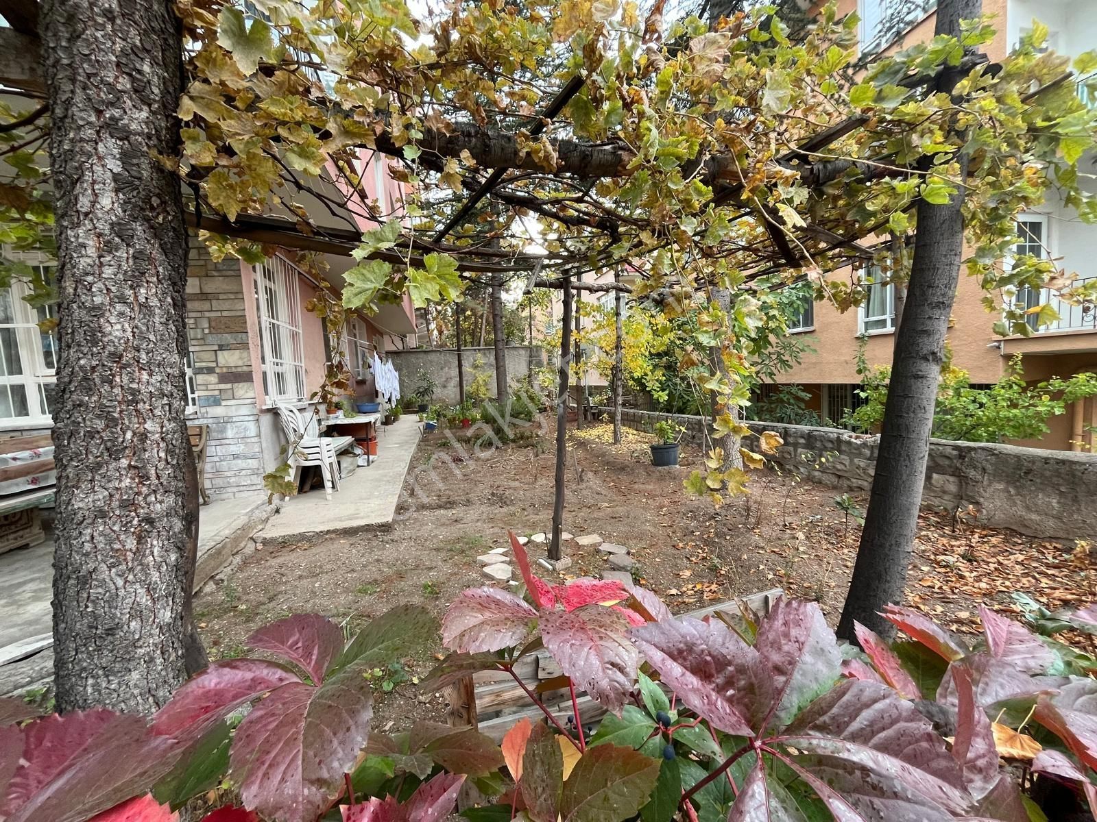 Küçükesat Yaprak Sokakta 3+1 Satılık Daire - Görsel 9