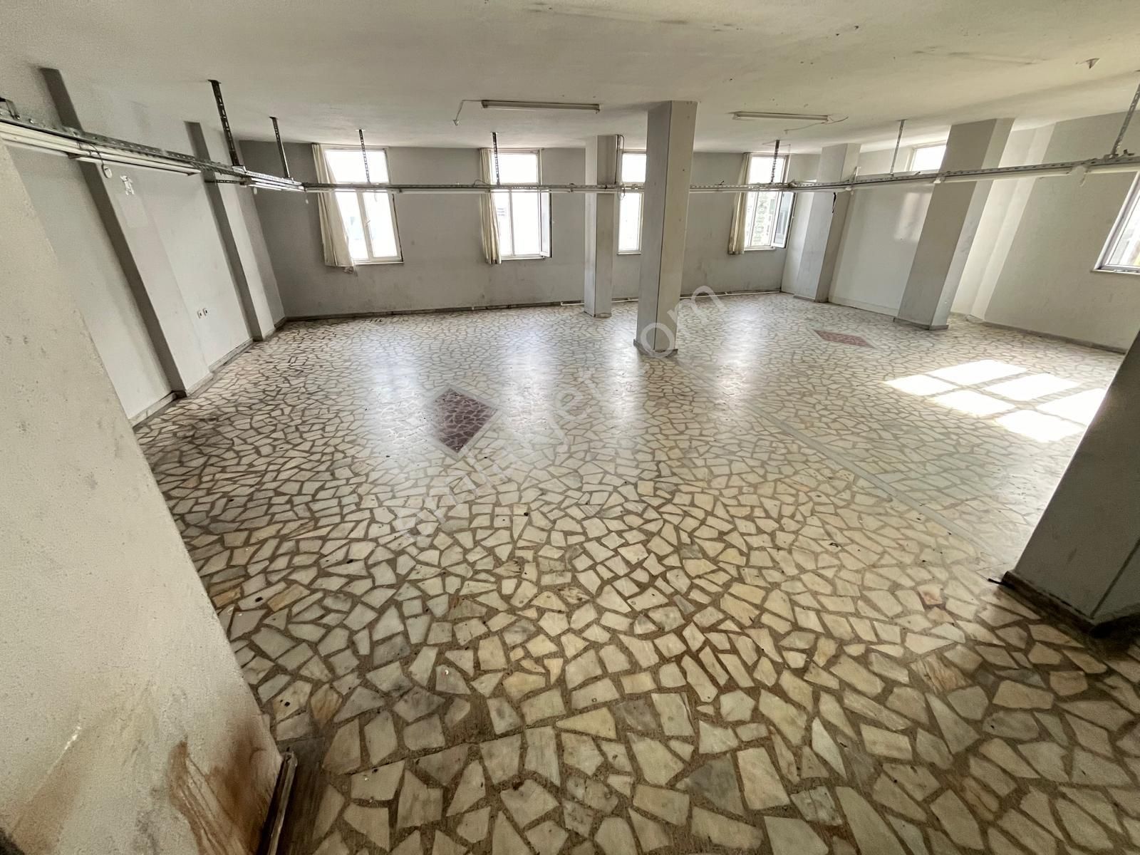 Aydın İnş. 1.cebeci Cad. Cephe 200m2 1.kat Asansörlü Dükkan - Görsel 7