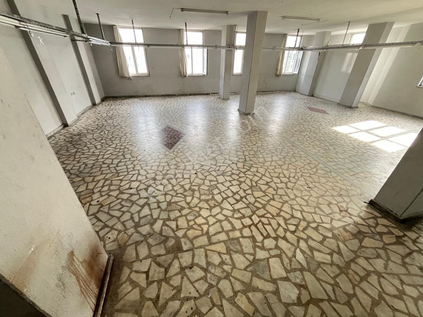 Aydın İnş. 1.cebeci Cad. Cephe 200m2 1.kat Asansörlü Dükkan - Görsel 17