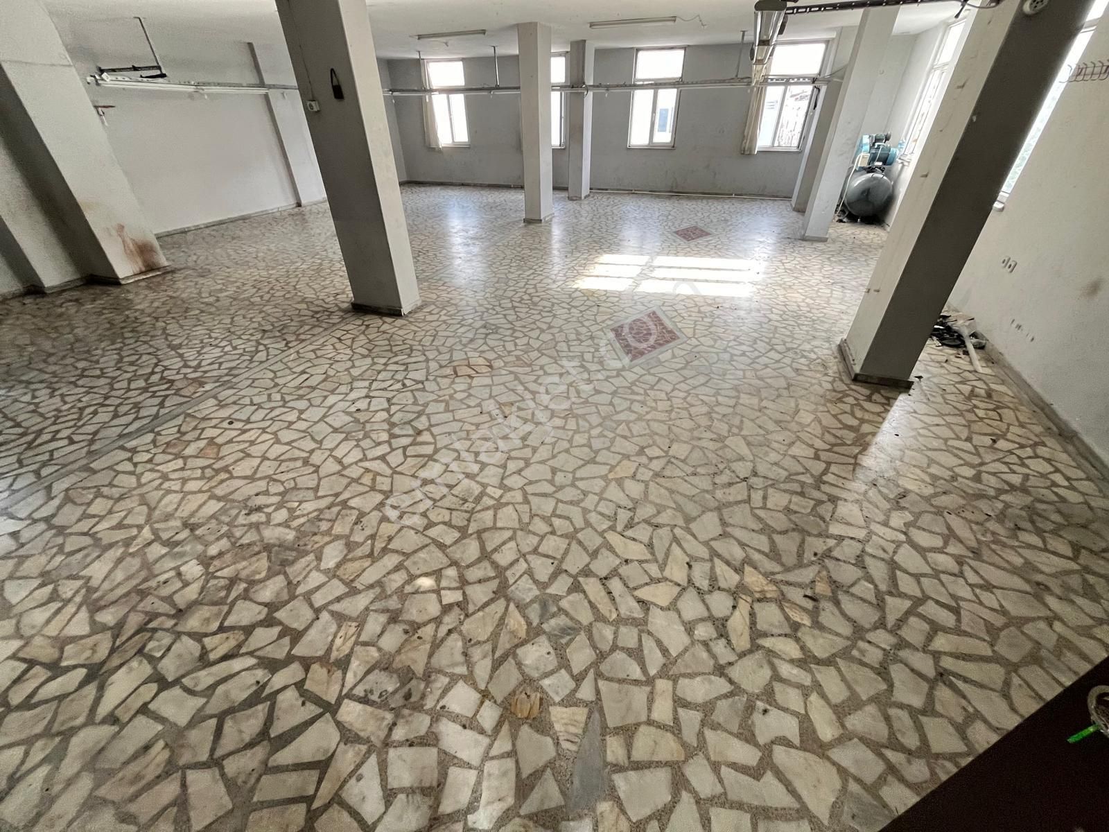 Aydın İnş. 1.cebeci Cad. Cephe 200m2 1.kat Asansörlü Dükkan - Görsel 19