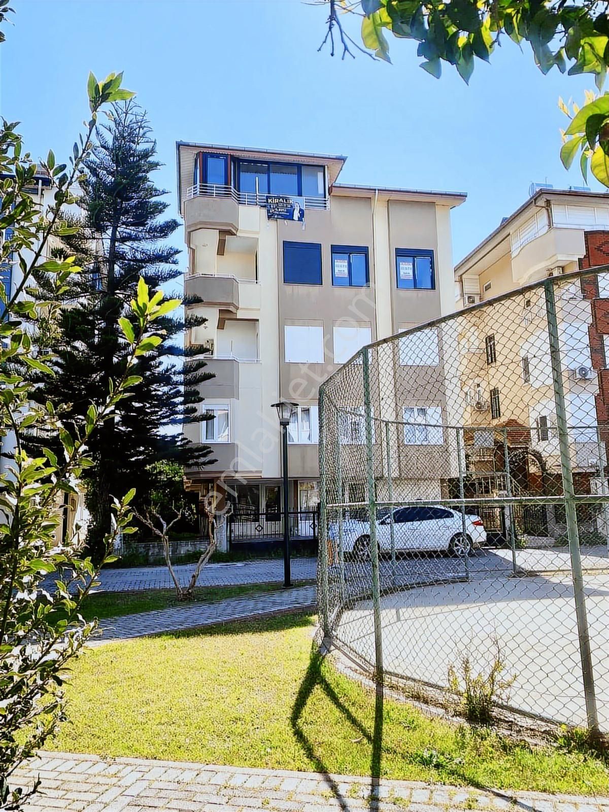 Lojman'a Uygun Aydınevler De Kiralık 5+1 Dubleks