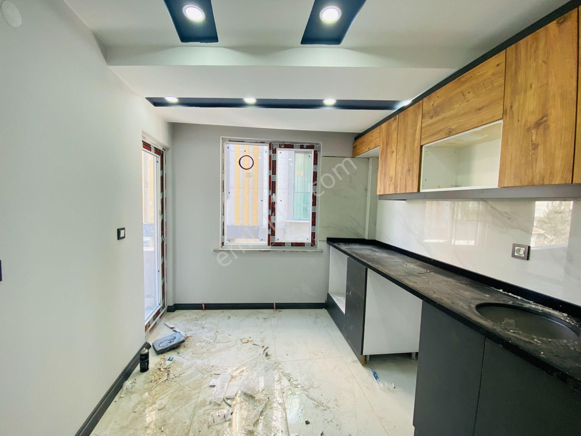 Güven'den Kapaklı'da Ebeveyn Banyolu Ön Cephe Ara Kat 2+1 Daire - Görsel 7