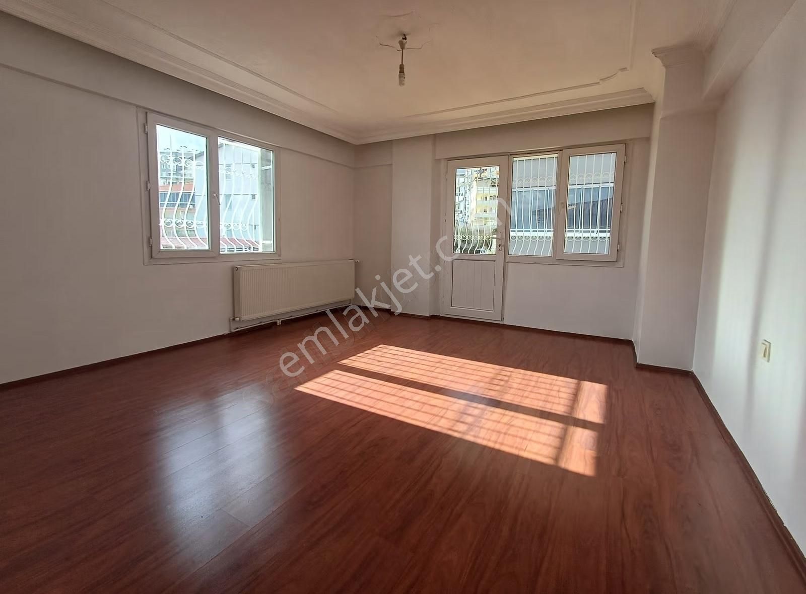 Doğru Emlak'tan Egekent Civarı 2+1 Geniş Bakımlı Kiralık Daire