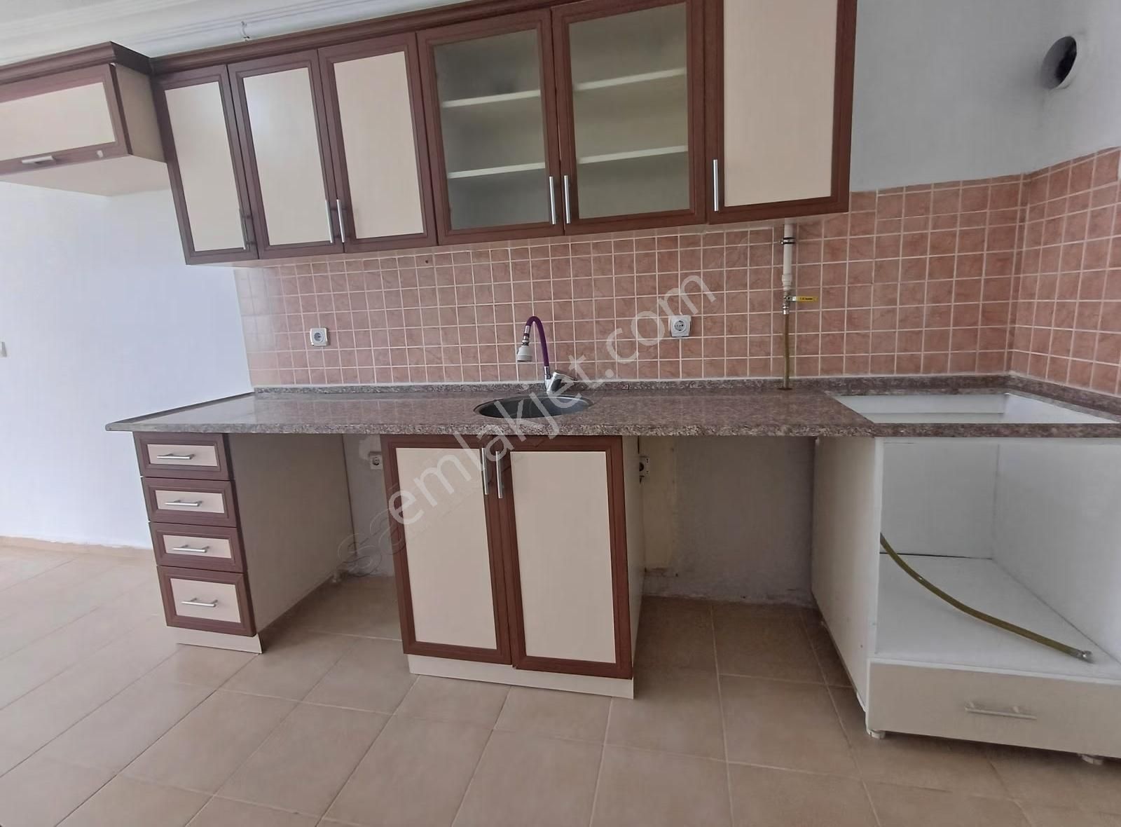 Doğru Emlak'tan Egekent Civarı 2+1 Geniş Bakımlı Kiralık Daire - Görsel 24