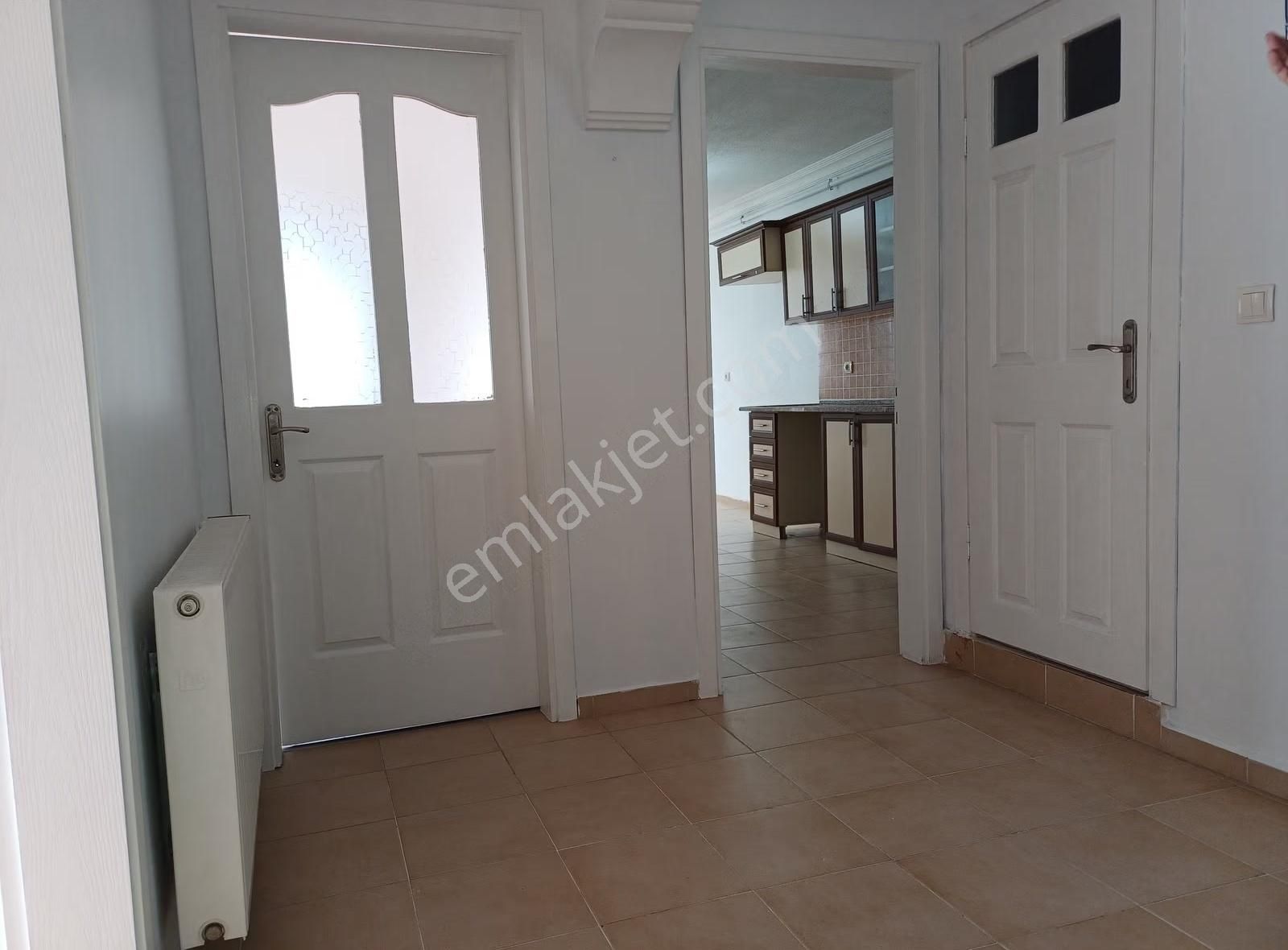 Doğru Emlak'tan Egekent Civarı 2+1 Geniş Bakımlı Kiralık Daire - Görsel 4