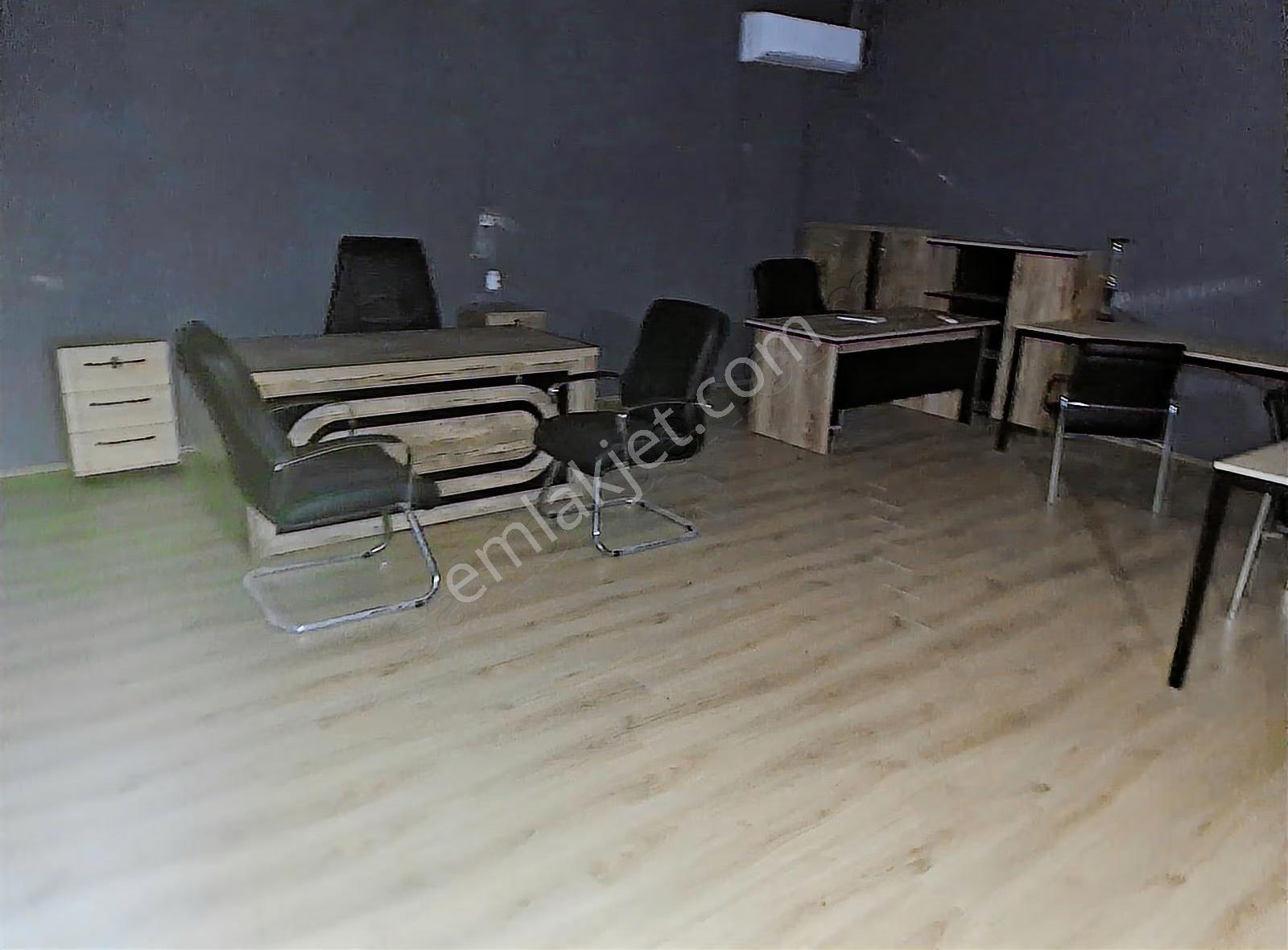 Afyon Osb'de Satılık Dükkan: 180m² Güney Cephe Hazır Giyimciler - Görsel 3