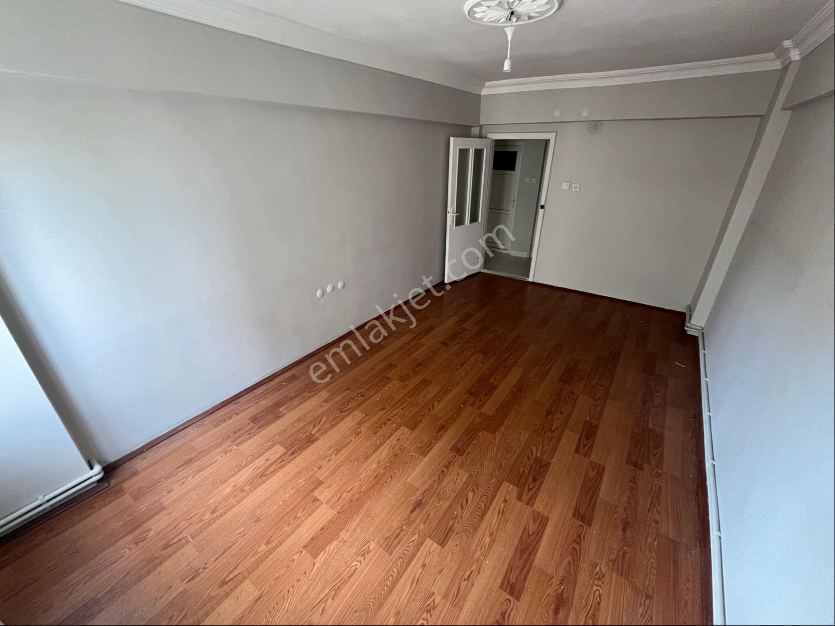 Osmanlı Mah' De Site İçi 3+1 Ara Katta Da Kaçırılmayacak Daire.. - Görsel 16