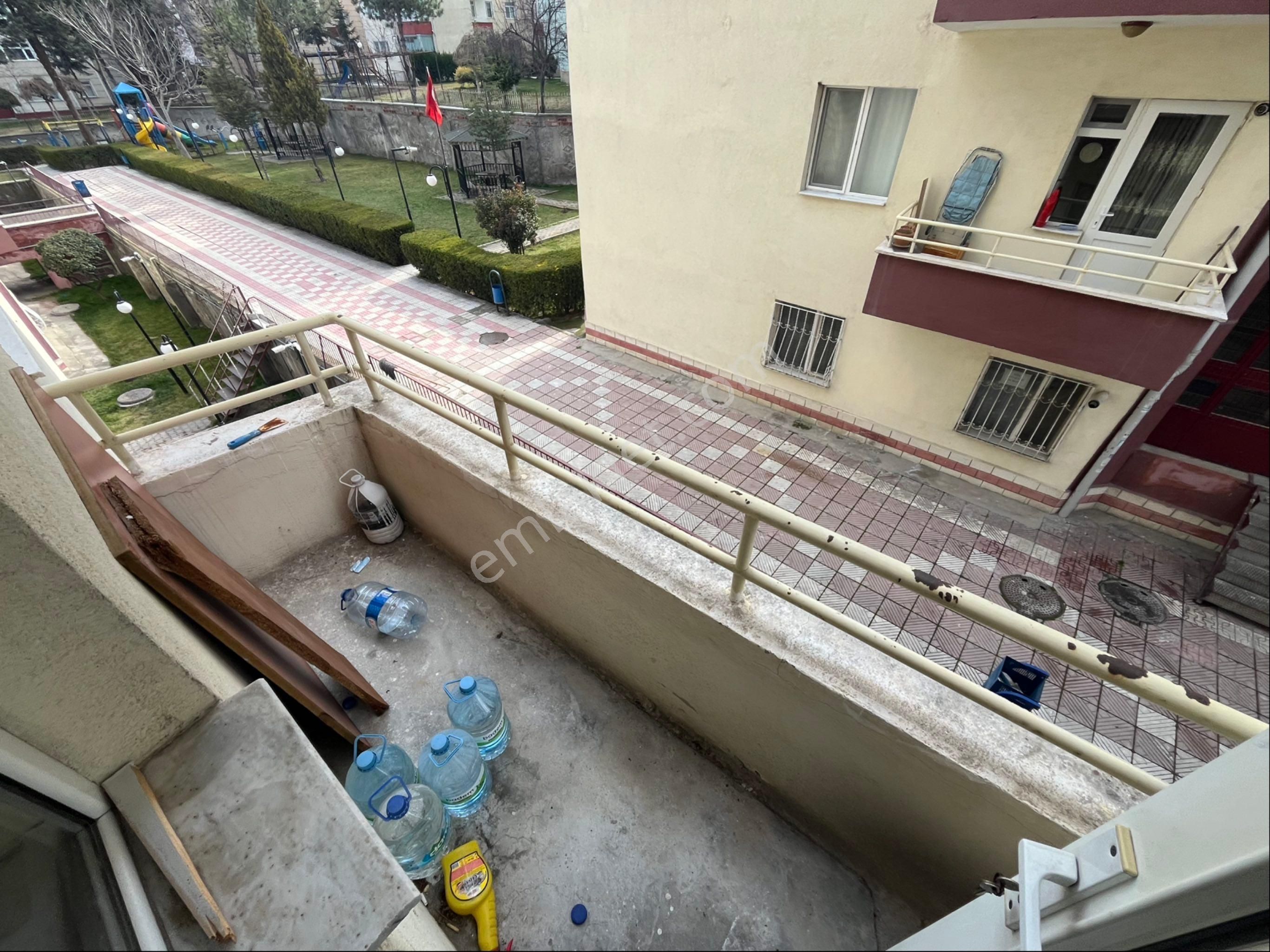 Osmanlı Mah' De Site İçi 3+1 Ara Katta Da Kaçırılmayacak Daire.. - Görsel 5