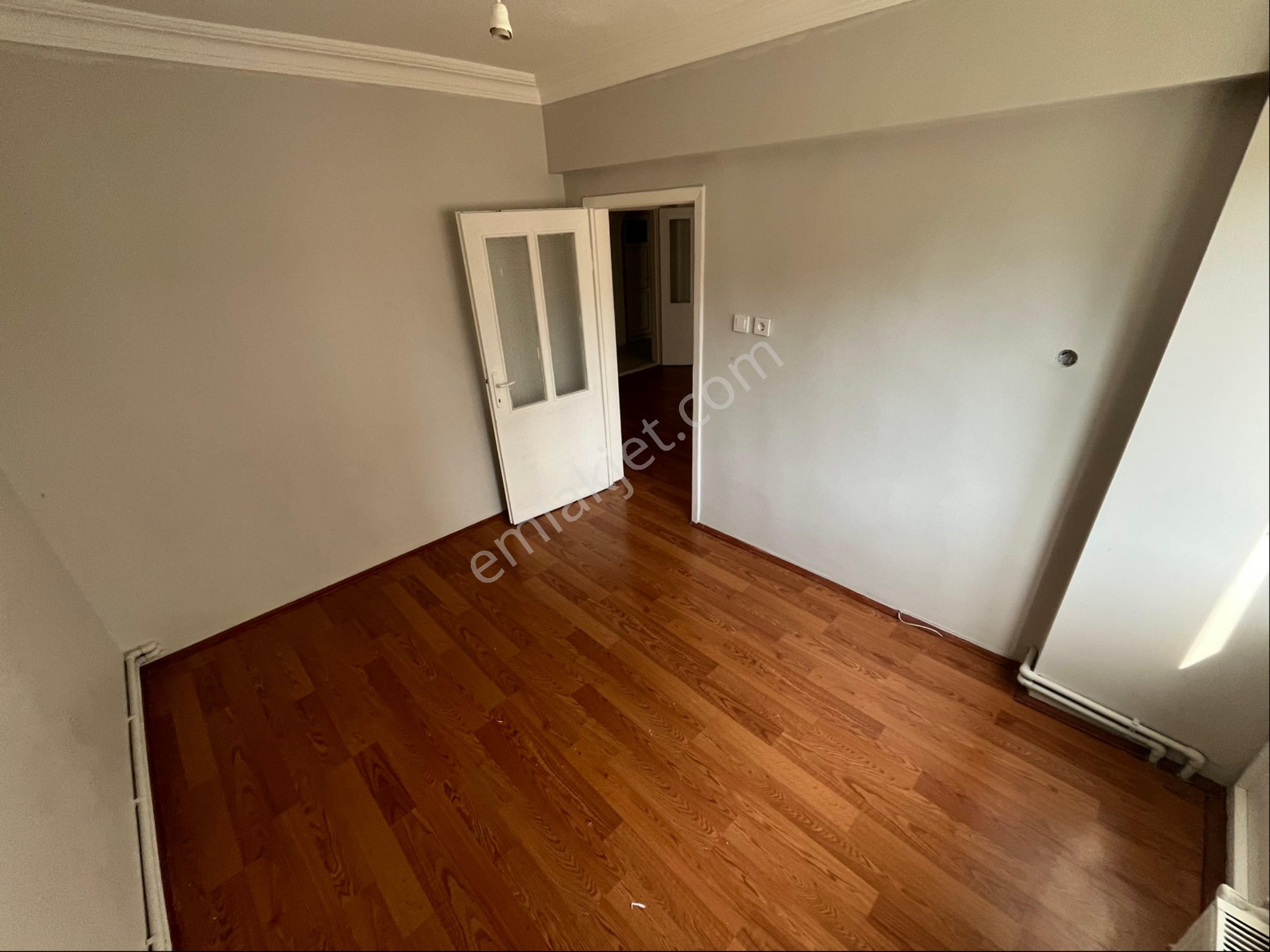 Osmanlı Mah' De Site İçi 3+1 Ara Katta Da Kaçırılmayacak Daire.. - Görsel 12